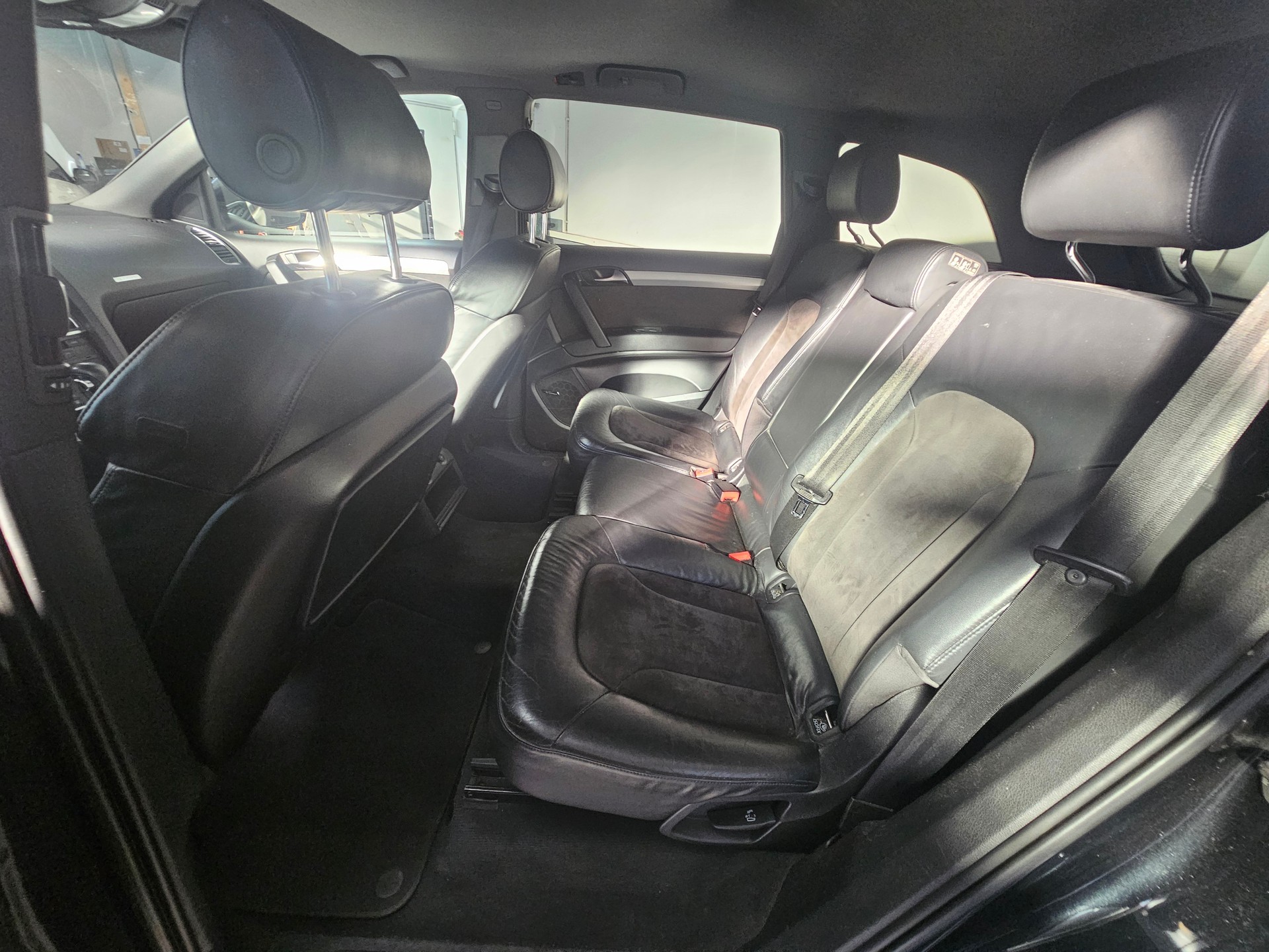 AUDI Q7 3.0 TDI quattro tiptronic-image-5