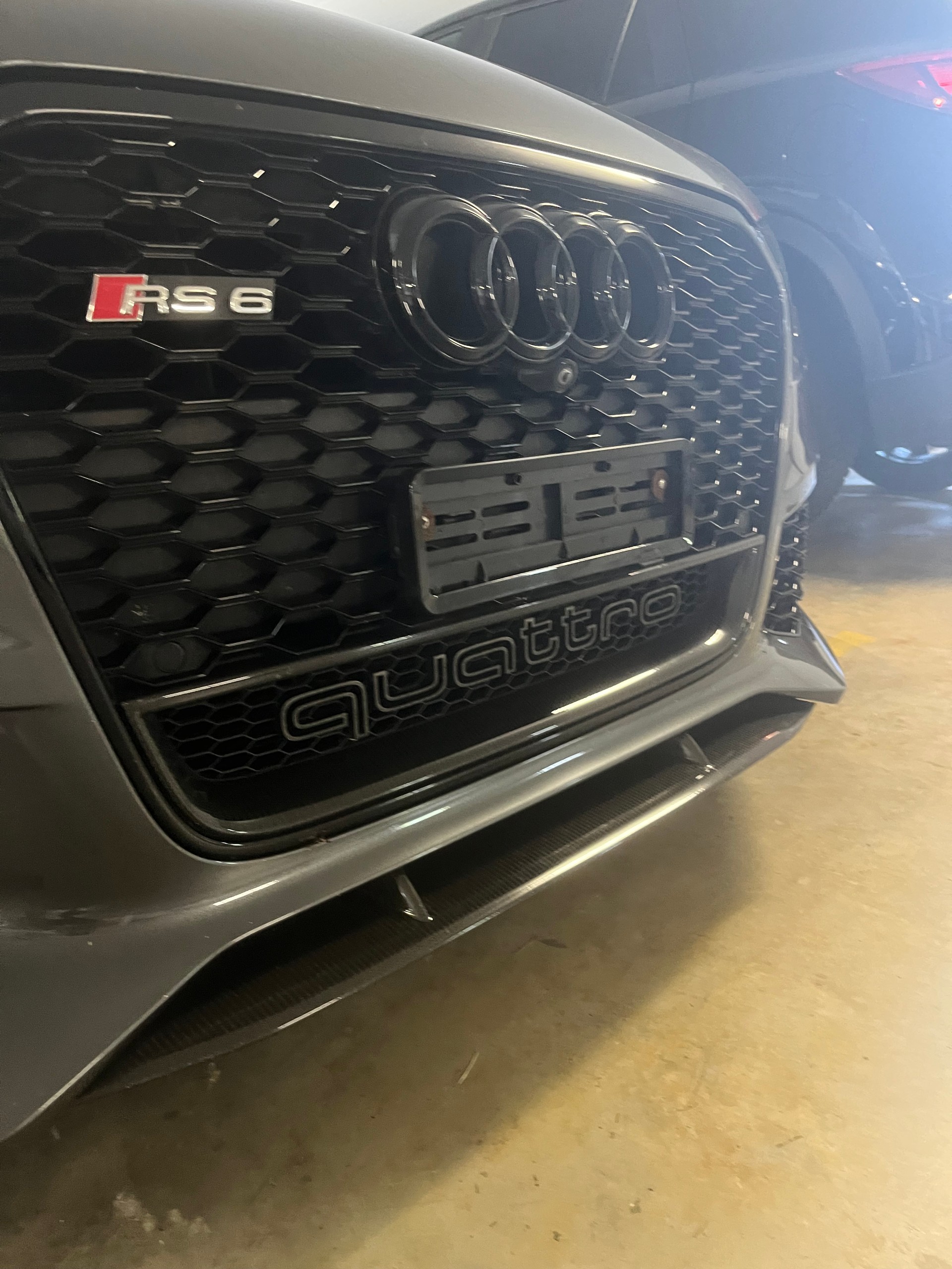 AUDI 4.0 V8 TFSI quattro T-Tronic-image-5