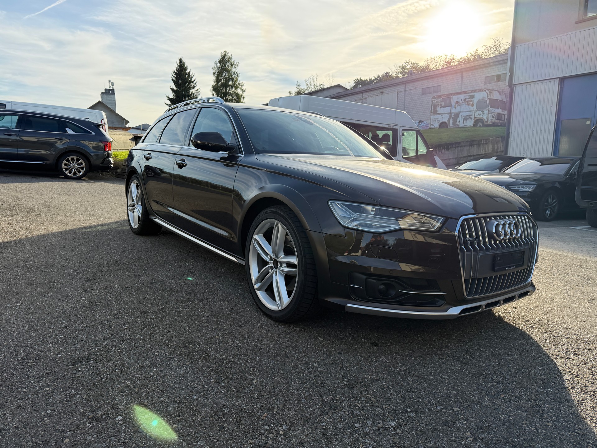 AUDI A6 allroad 3.0 TDI V6 quattro S-tronic-image-1