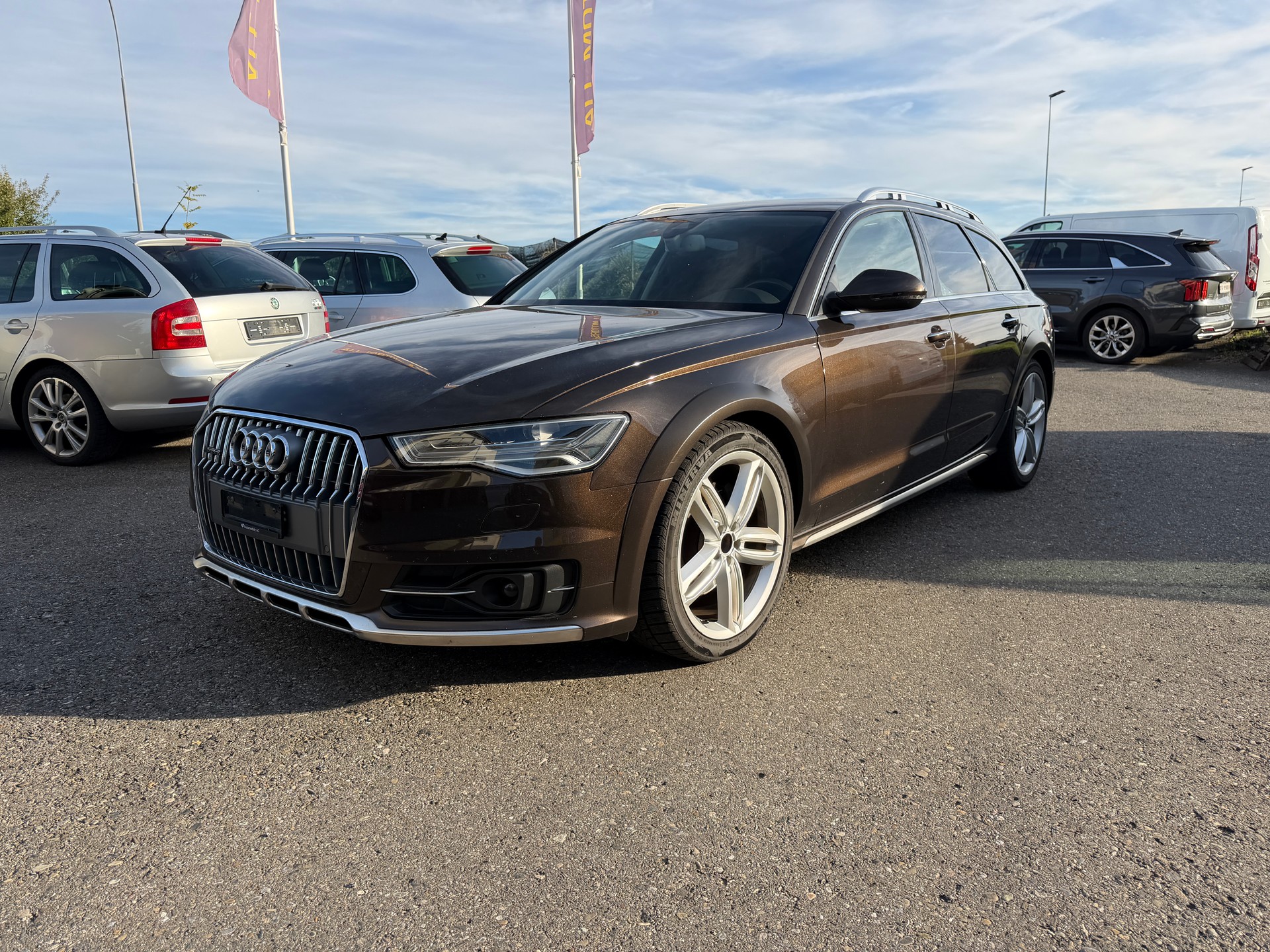 AUDI A6 allroad 3.0 TDI V6 quattro S-tronic-image-0