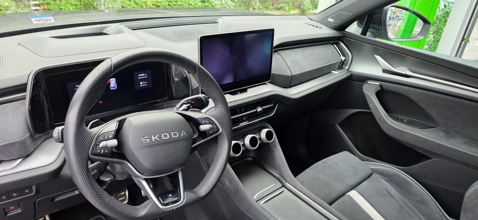 SKODA Kodiaq 1.5 TSI PHEV Dynamic-image-10