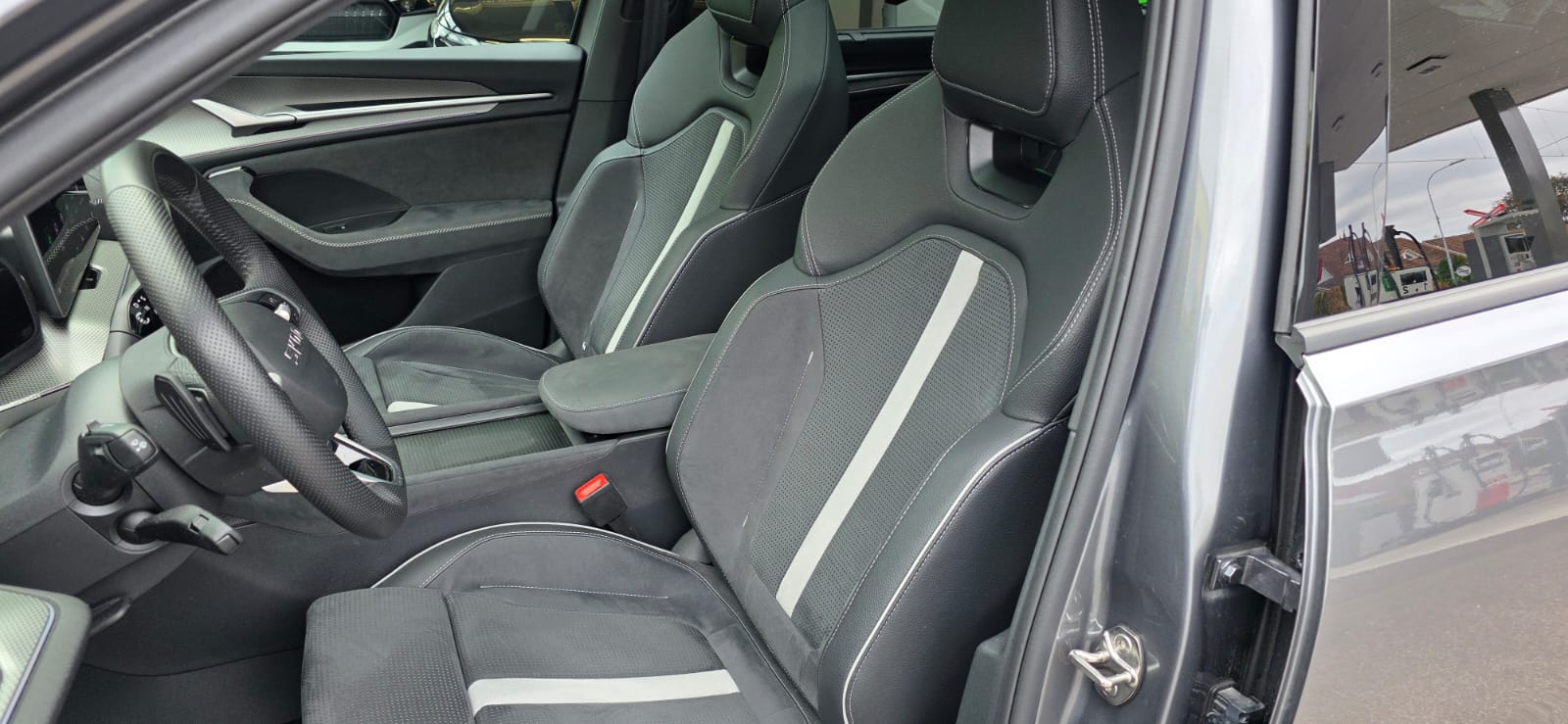 SKODA Kodiaq 1.5 TSI PHEV Dynamic-image-9