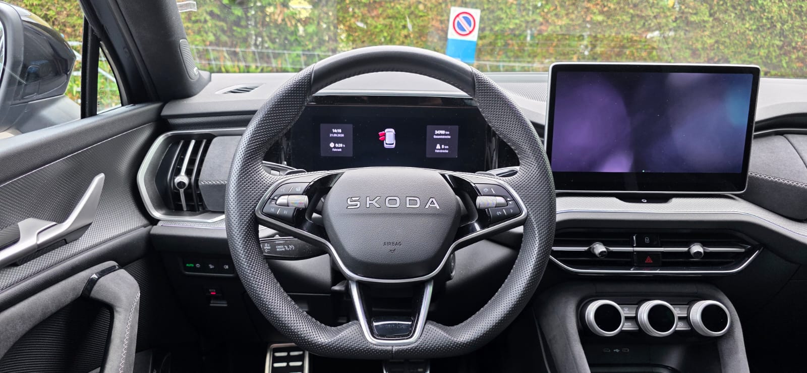 SKODA Kodiaq 1.5 TSI PHEV Dynamic-image-12
