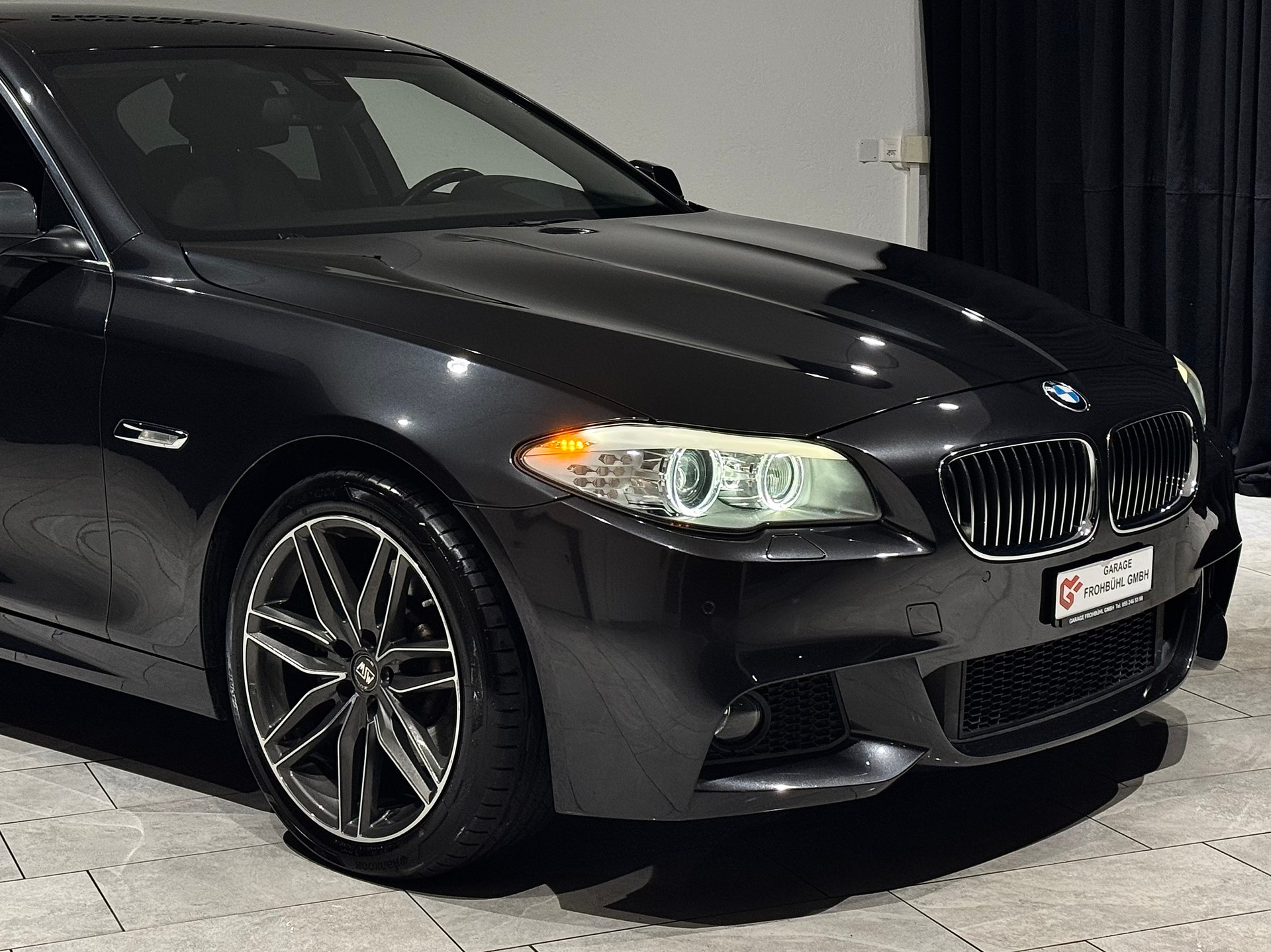 BMW 530d xDrive Steptronic | CH |-image-9