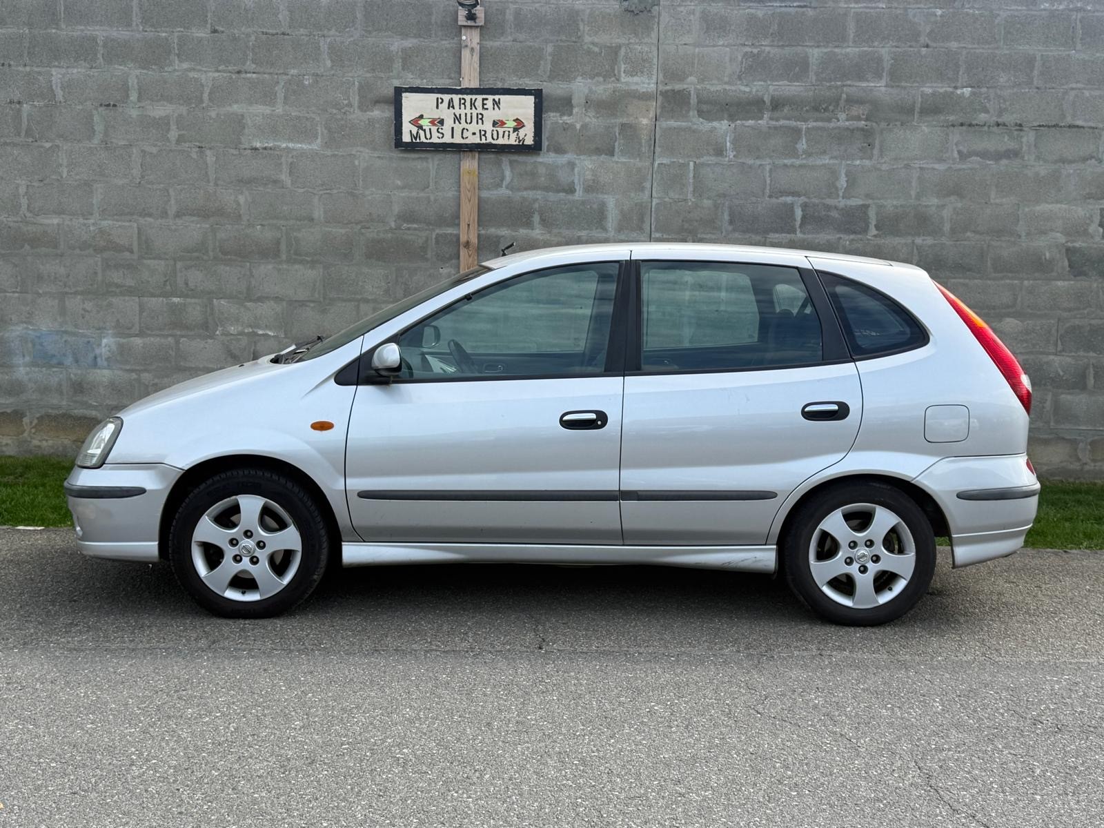 NISSAN Almera Tino 1.8 16V visia-image-1