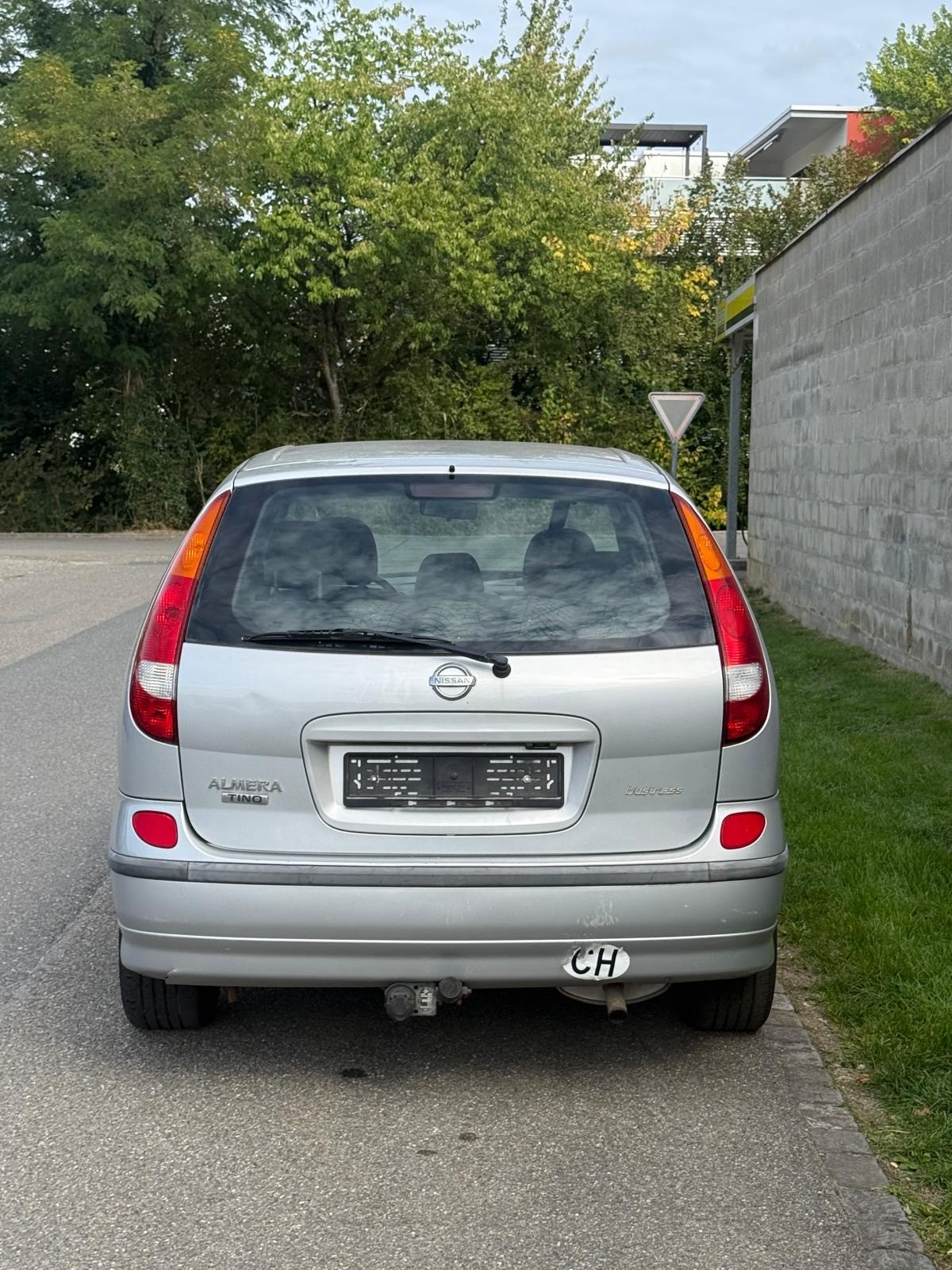 NISSAN Almera Tino 1.8 16V visia-image-3