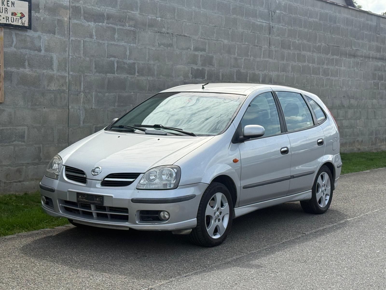NISSAN Almera Tino 1.8 16V visia-image-0