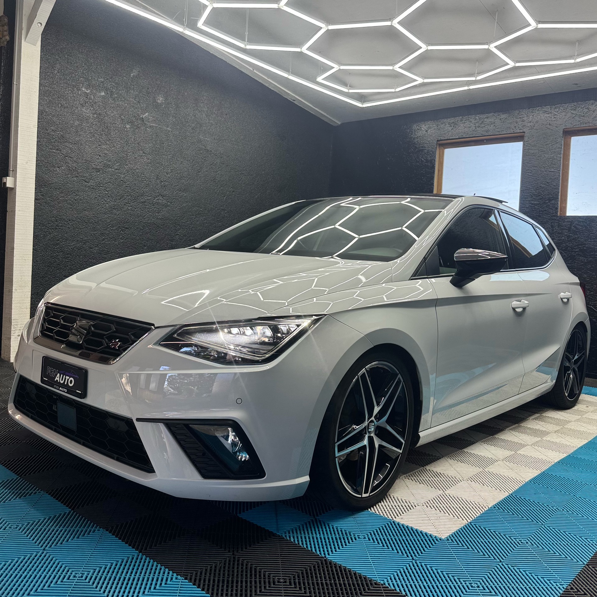 SEAT Ibiza 1.0 EcoTSI FR DSG-image-6
