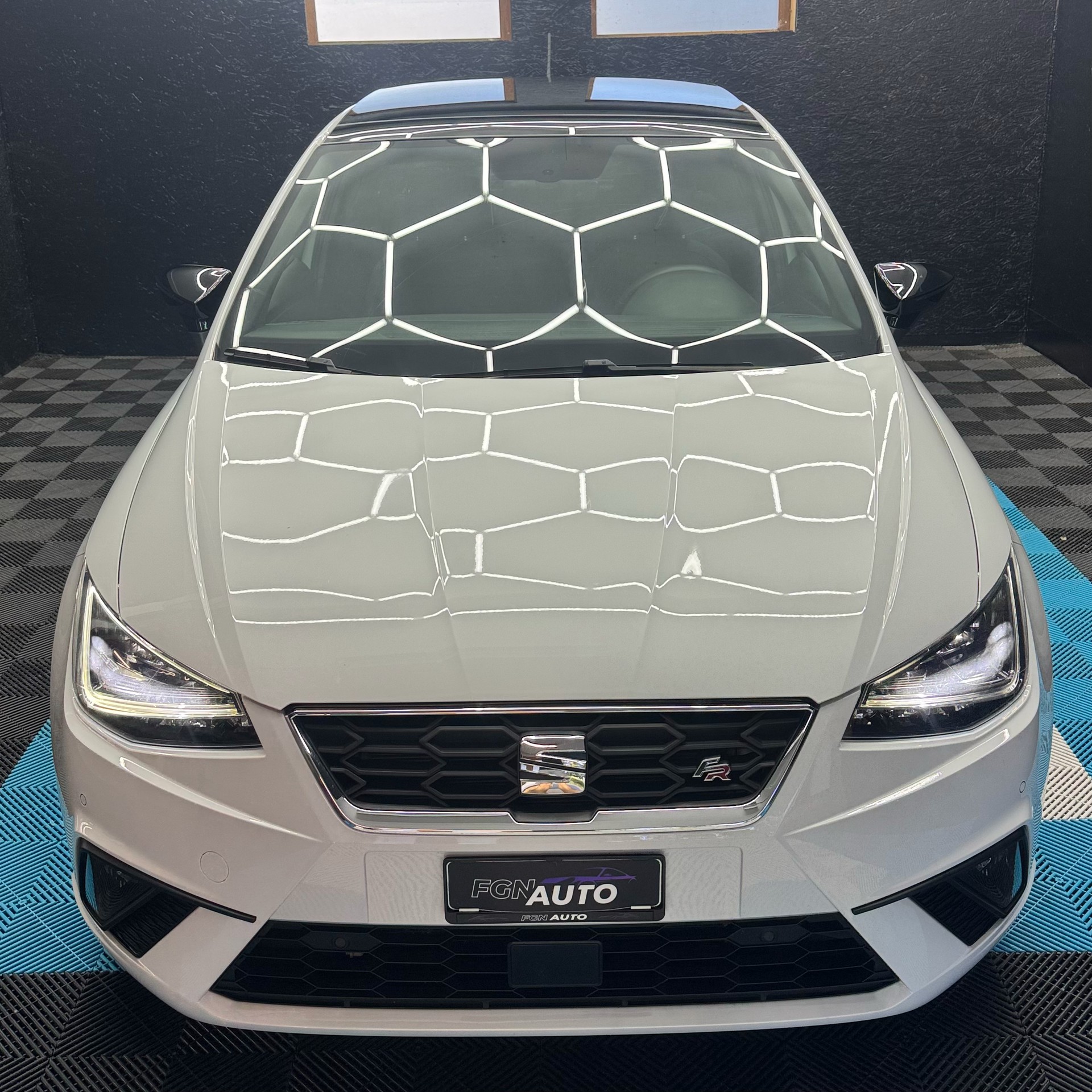 SEAT Ibiza 1.0 EcoTSI FR DSG-image-0