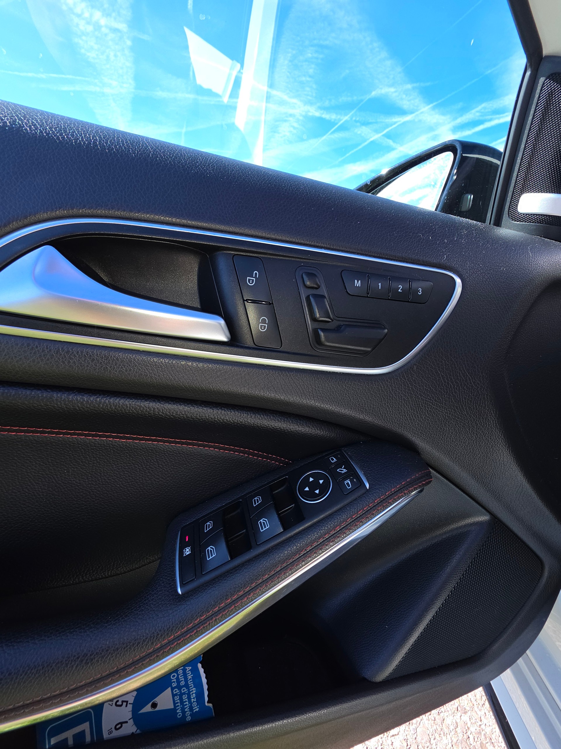 MERCEDES-BENZ A 45 AMG 4m-image-3