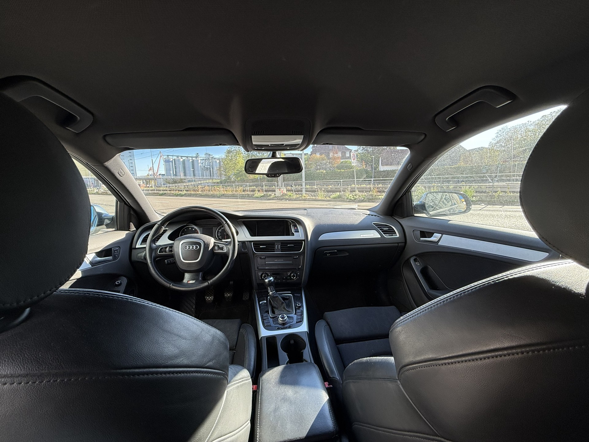 AUDI 2.0 TFSI 211 quattro-image-5
