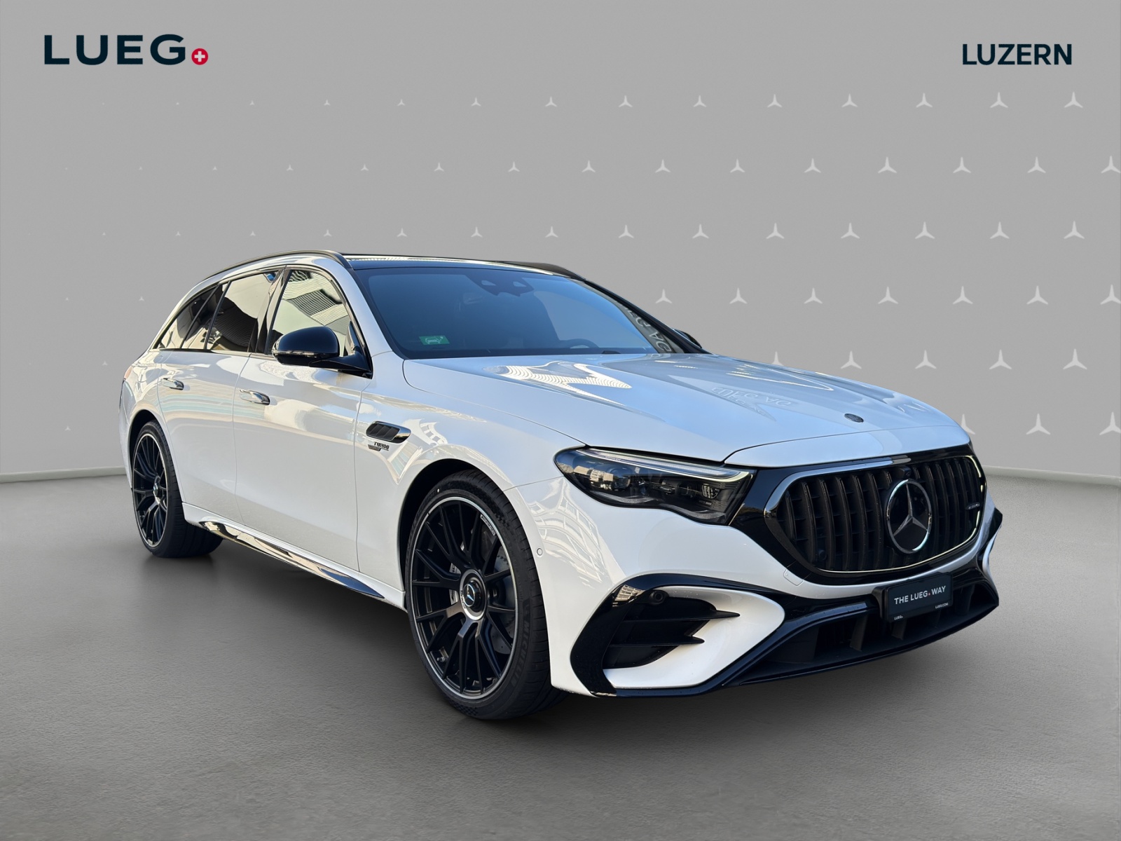 MERCEDES-BENZ E 53 Hybrid T 4Matic+ 9G-Tronic-image-4