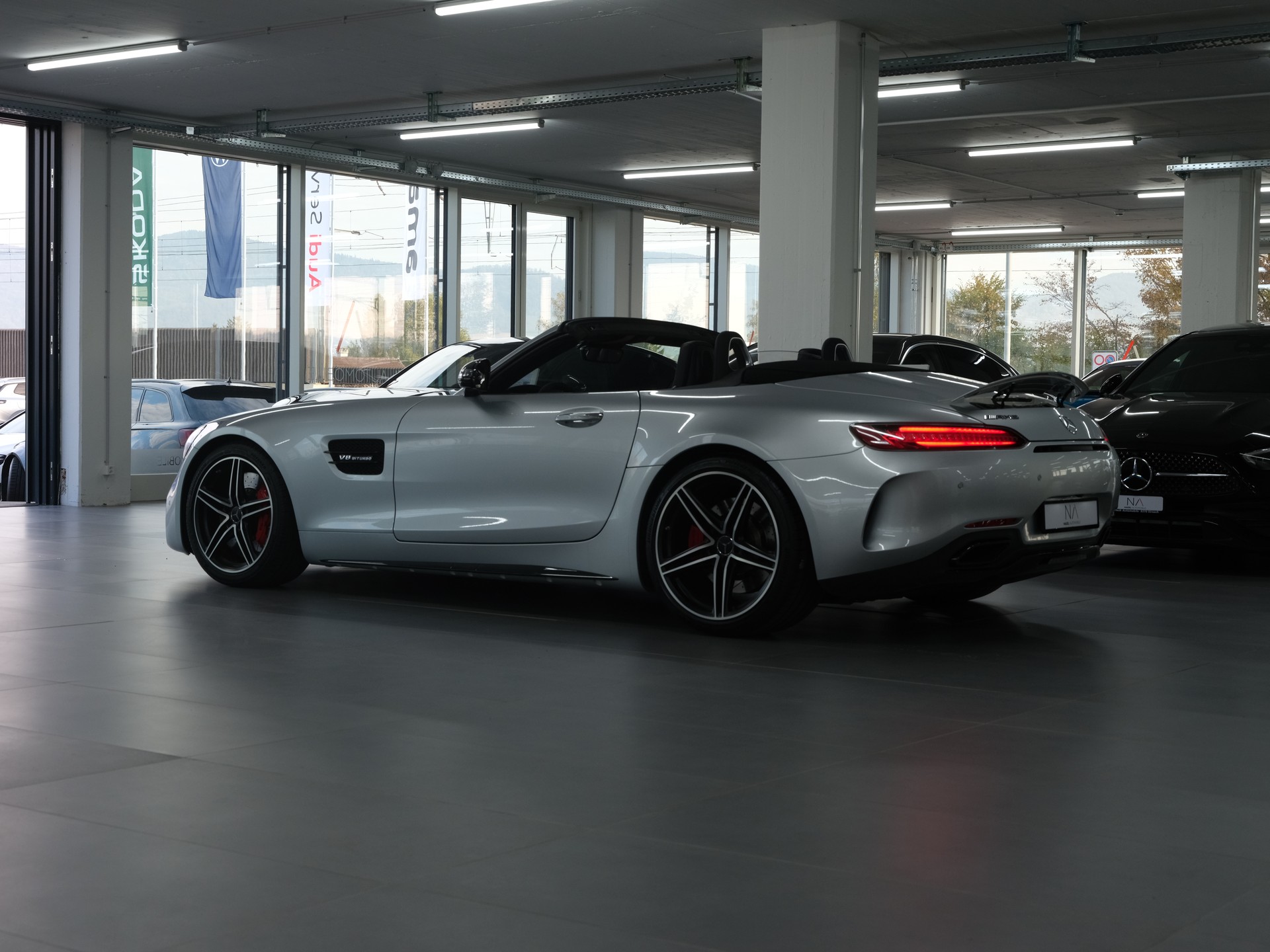 MERCEDES-BENZ AMG GT C Roadster Speedshift DCT *Burmester* *AMG* *Schalensitze*-image-20