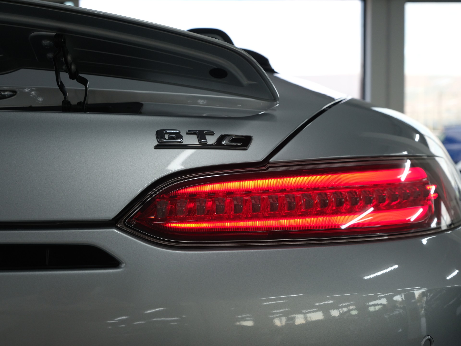 MERCEDES-BENZ AMG GT C Roadster Speedshift DCT *Burmester* *AMG* *Schalensitze*-image-17