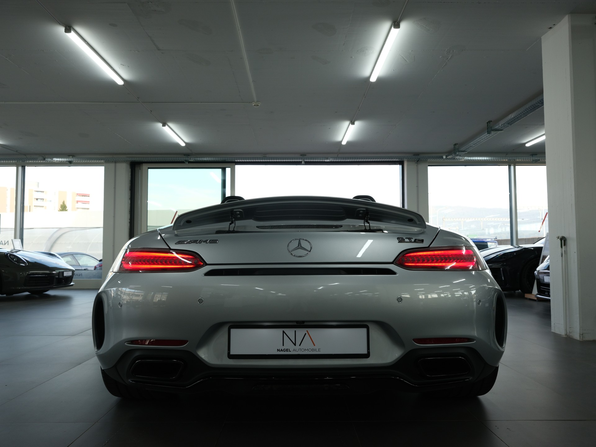 MERCEDES-BENZ AMG GT C Roadster Speedshift DCT *Burmester* *AMG* *Schalensitze*-image-4