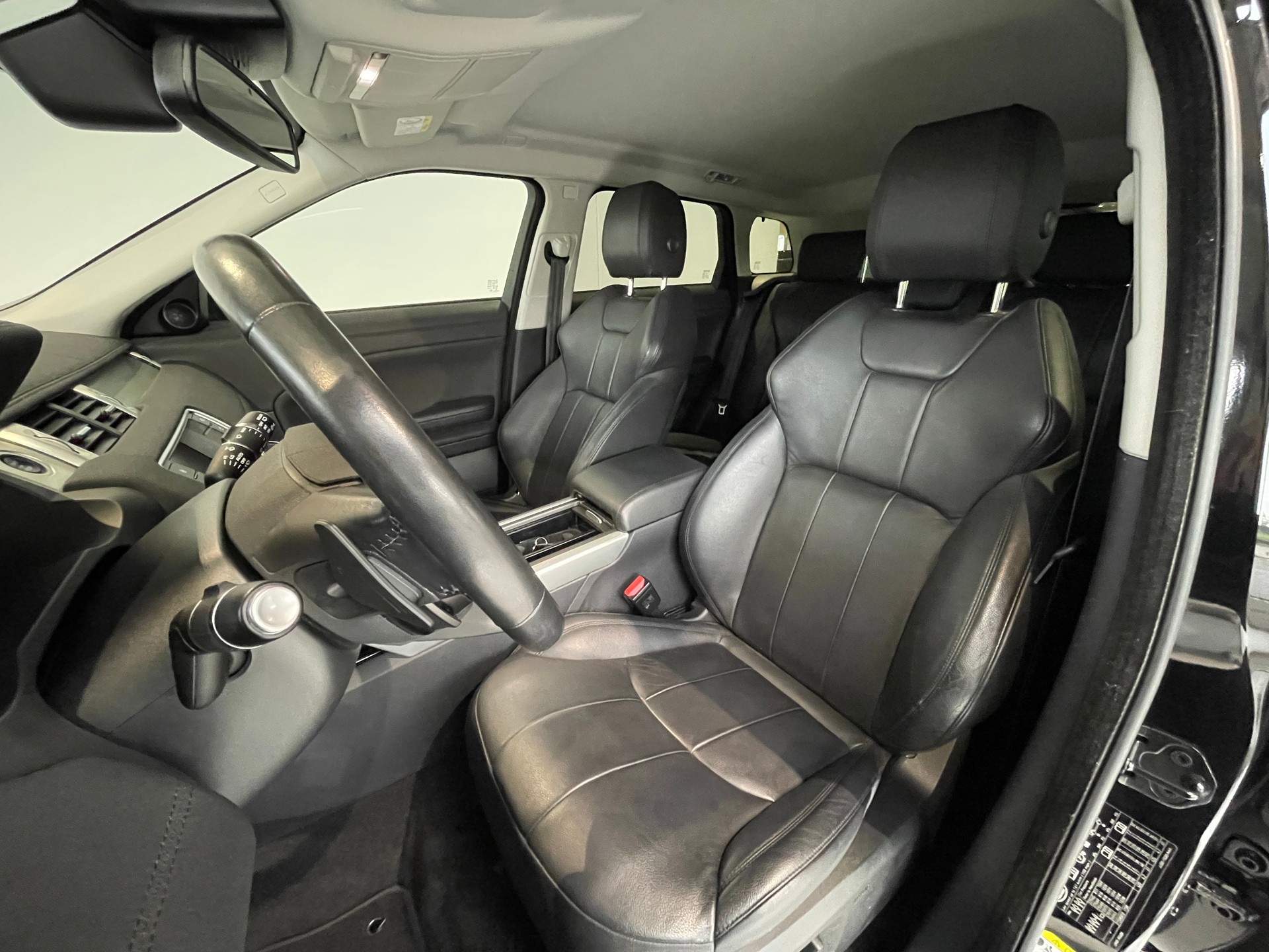 LAND ROVER Range Rover Evoque 2.0 Si4 SE AT9-image-5