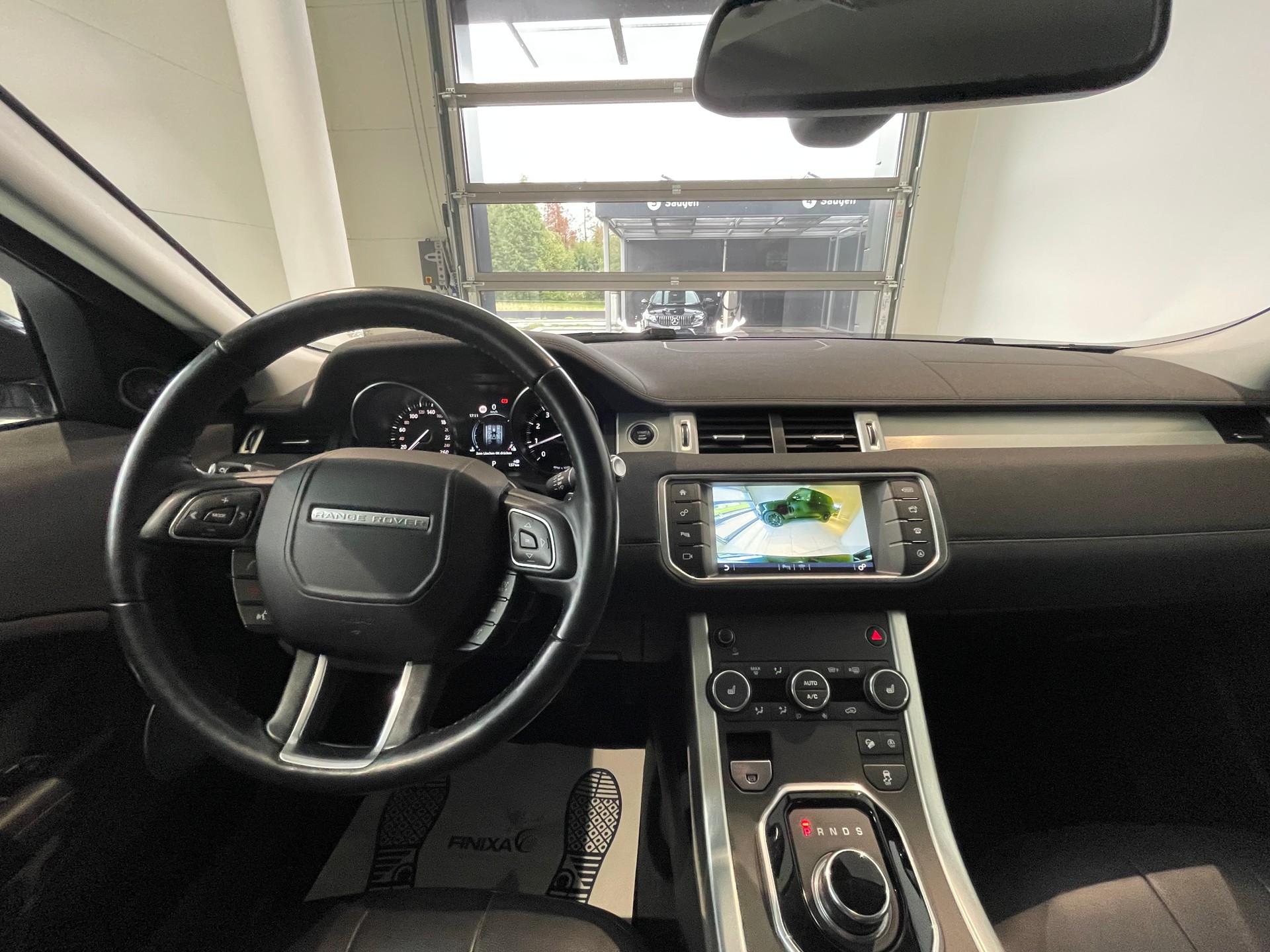 LAND ROVER Range Rover Evoque 2.0 Si4 SE AT9-image-8