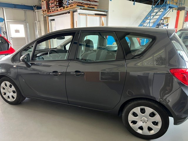 OPEL Meriva 1.4 Turbo Enjoy-image-4