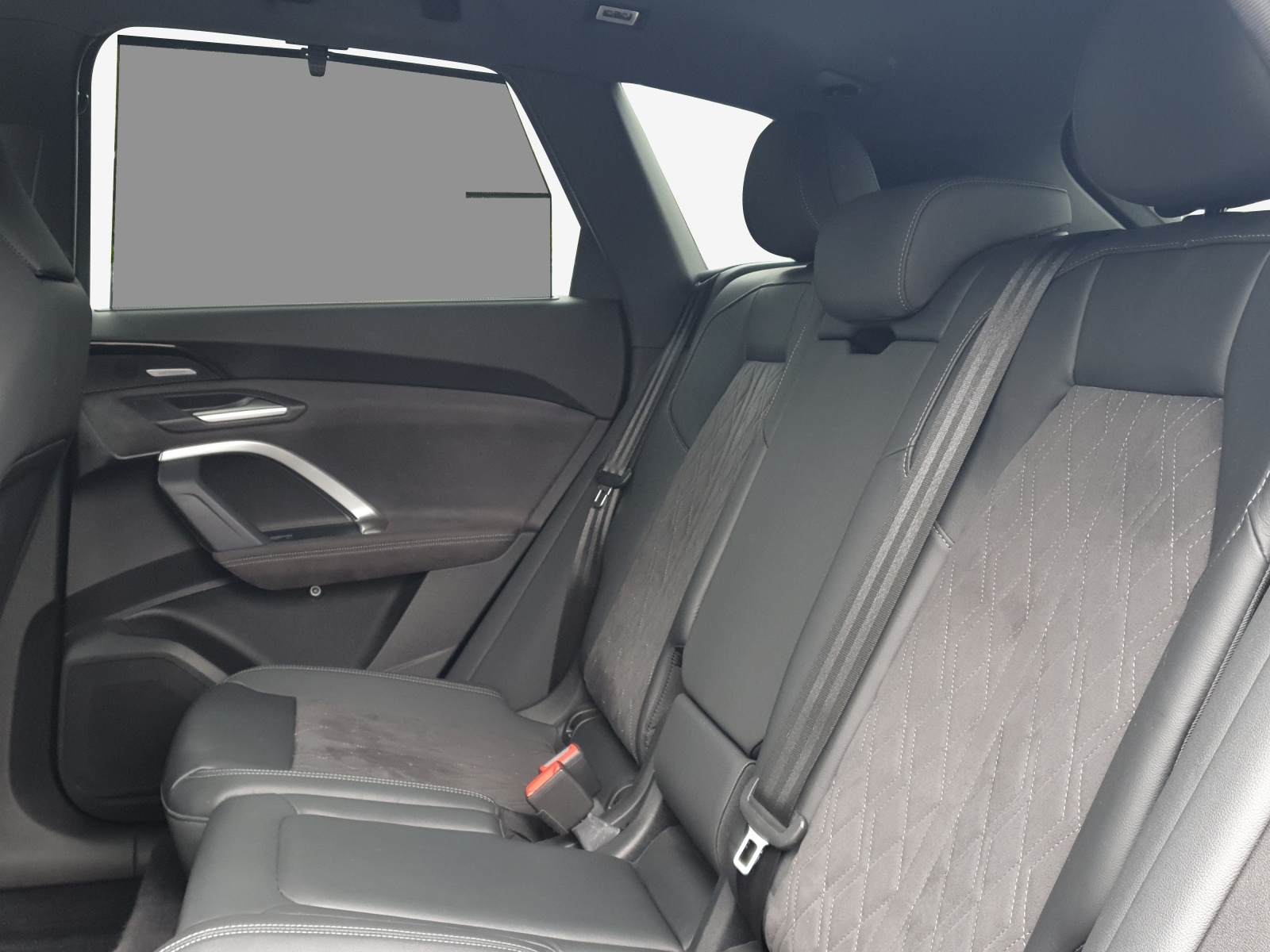 AUDI Q5 TFSI quatto 150 kW S-tronic-image-11