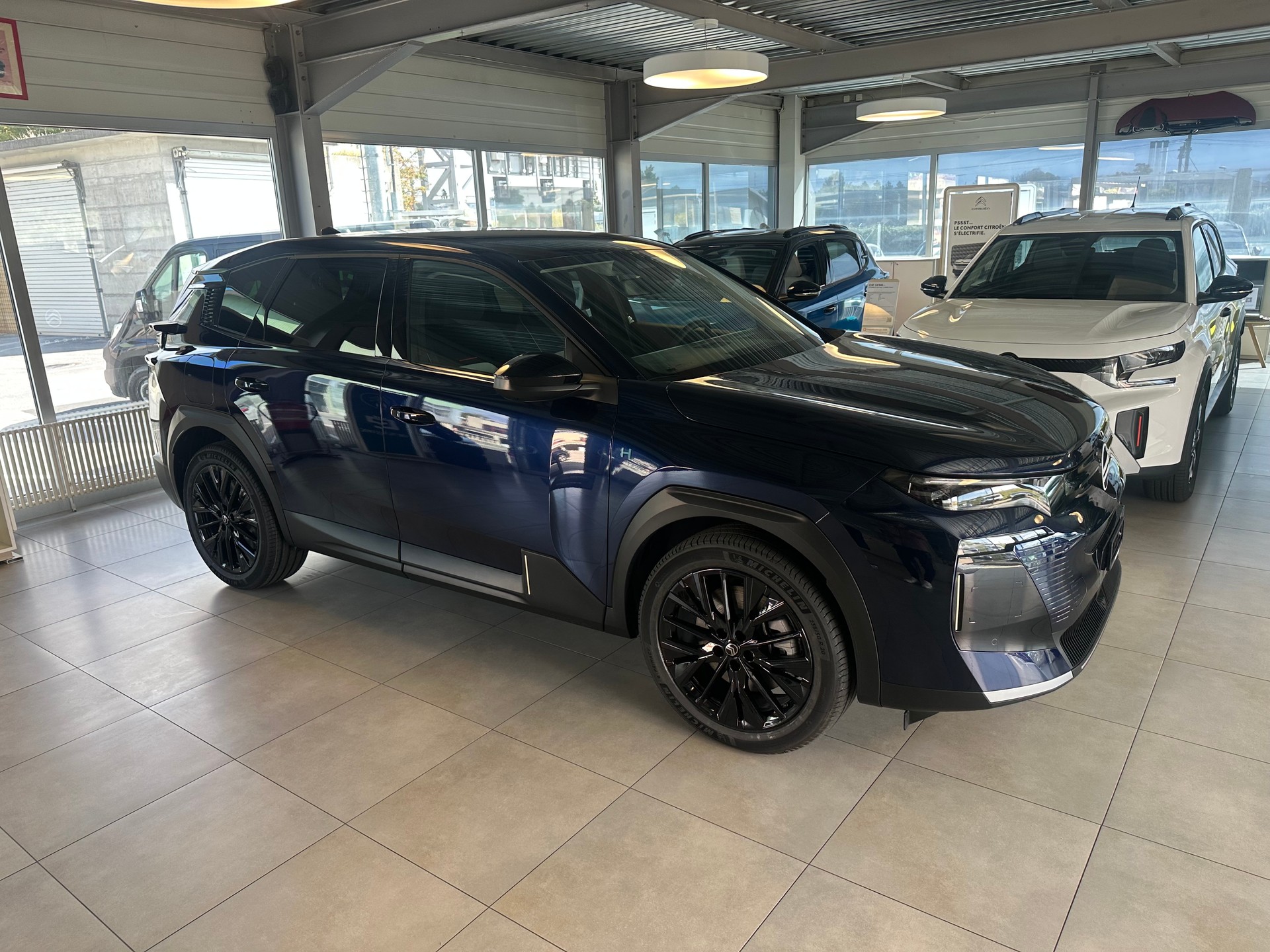 CITROEN C5 Aircross 1.6 PHEV Max Automat-image-2