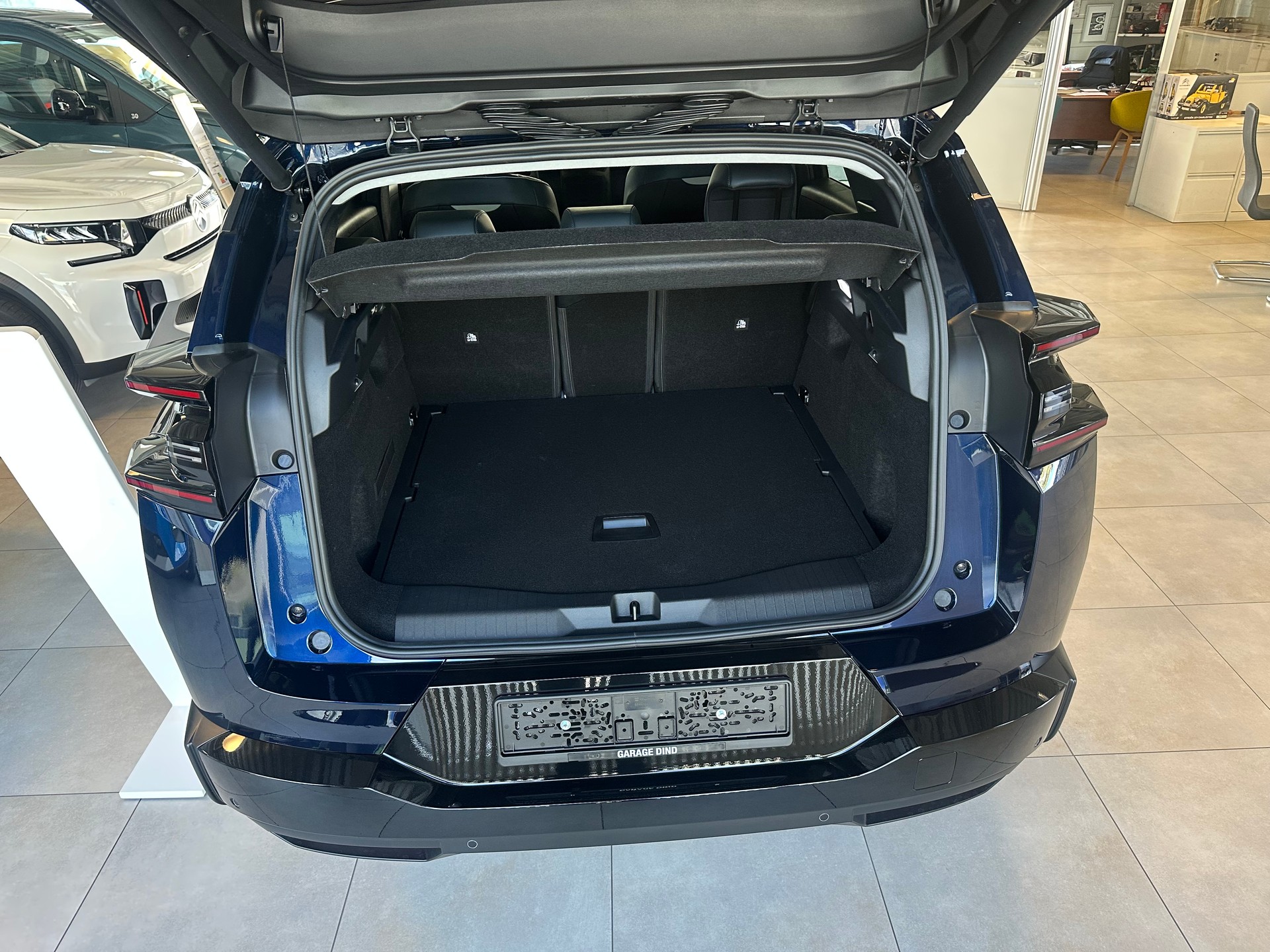 CITROEN C5 Aircross 1.6 PHEV Max Automat-image-3