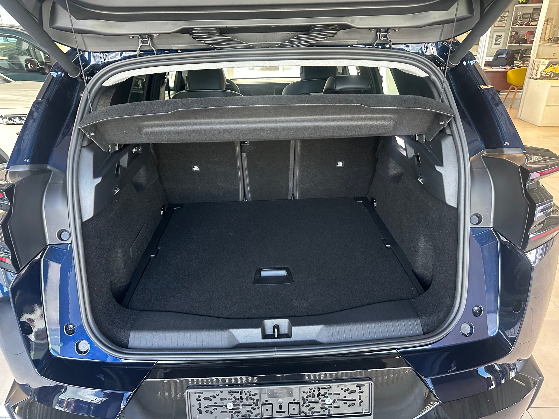 CITROEN C5 Aircross 1.6 PHEV Max Automat-image-4