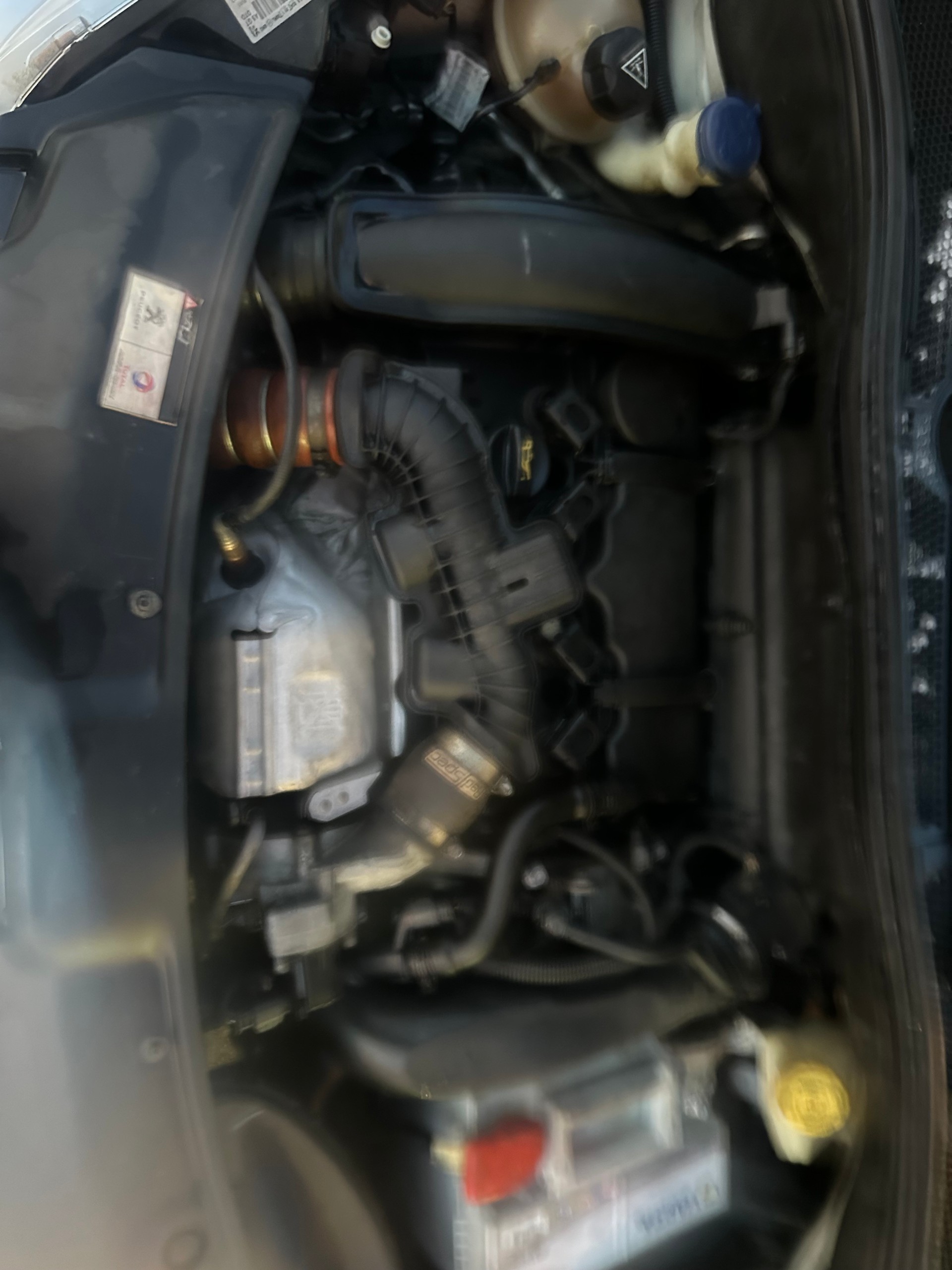 PEUGEOT 208 1.6 Turbo GTi-image-13