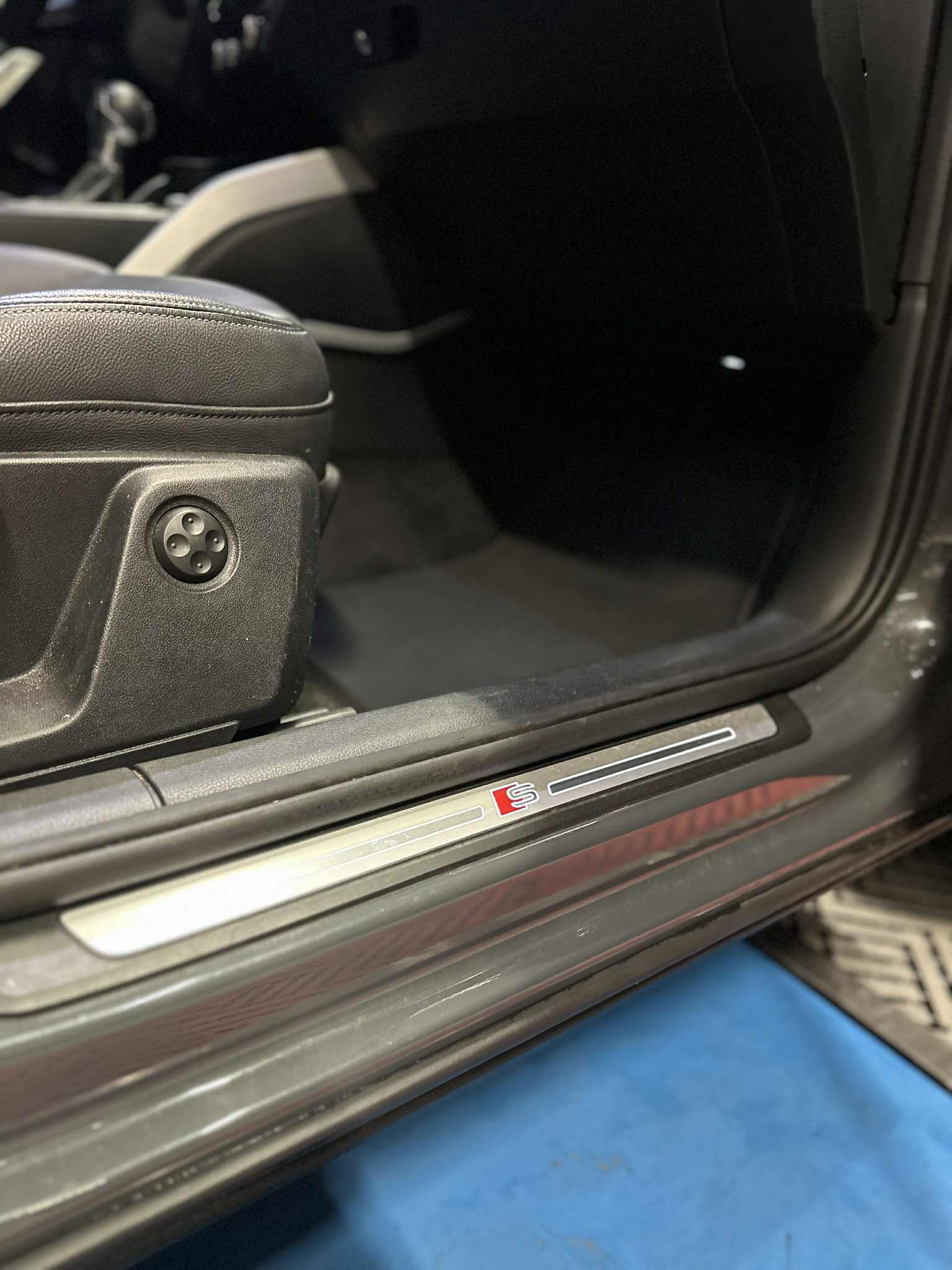 AUDI Q2 40 TFSI Sport quattro S-tronic-image-13
