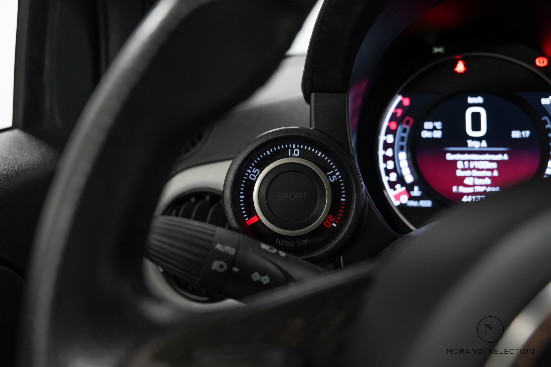 FIAT 695 Abarth 1.4 T-Jet 180 70 Anniversario-image-28