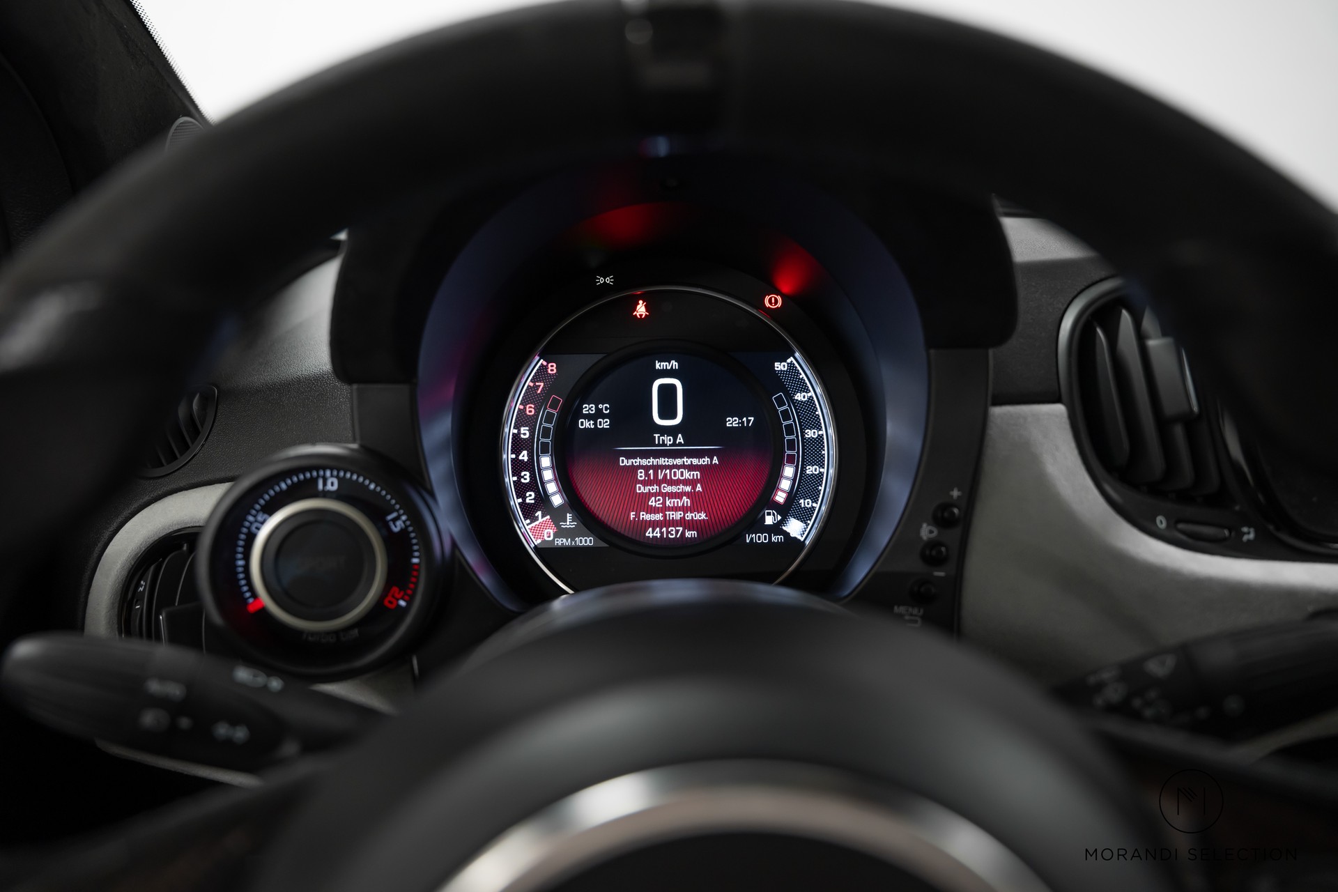 FIAT 695 Abarth 1.4 T-Jet 180 70 Anniversario-image-29