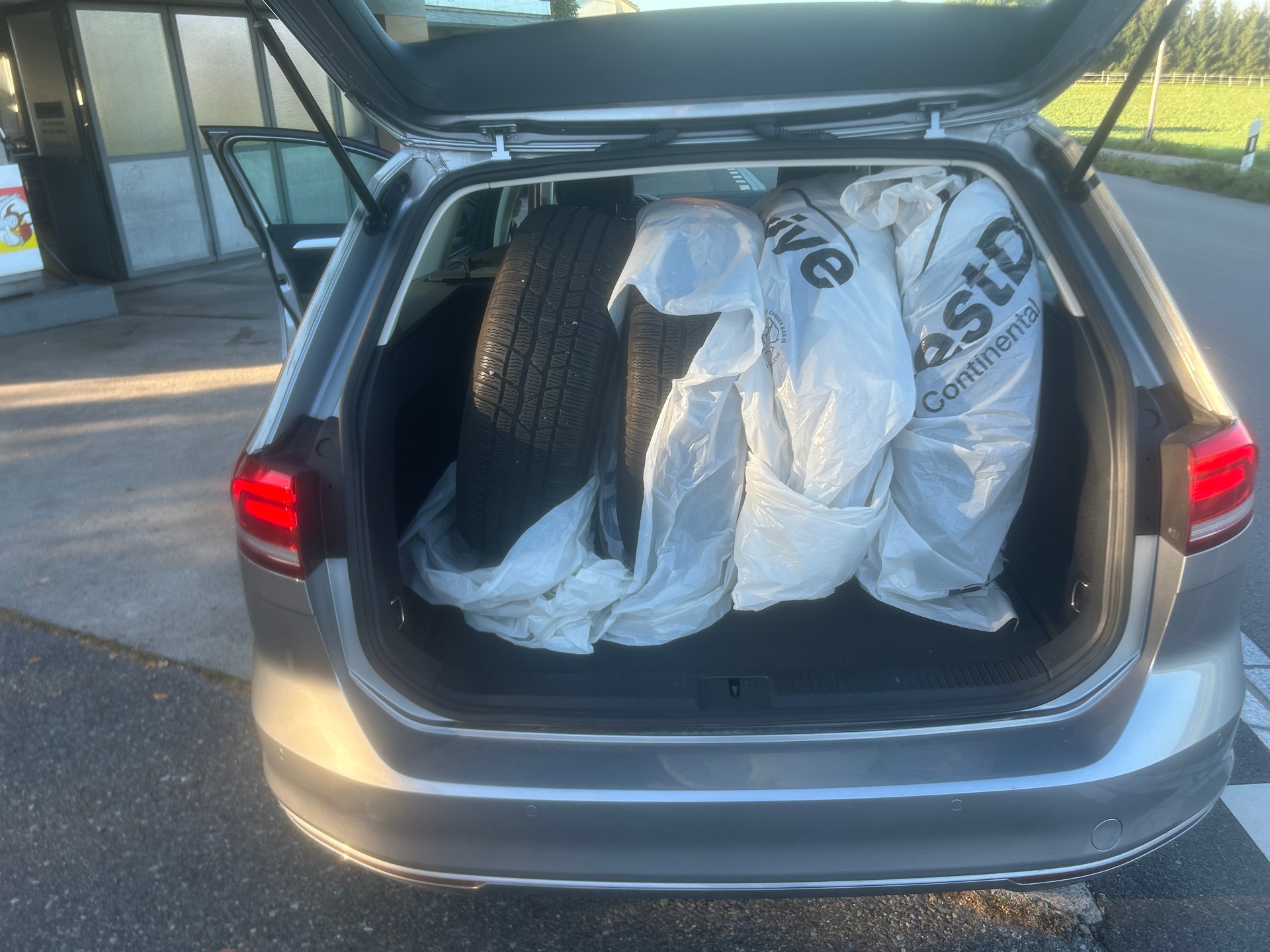 VW Passat Variant 1.5 TSI EVO Comfortline DSG-image-12