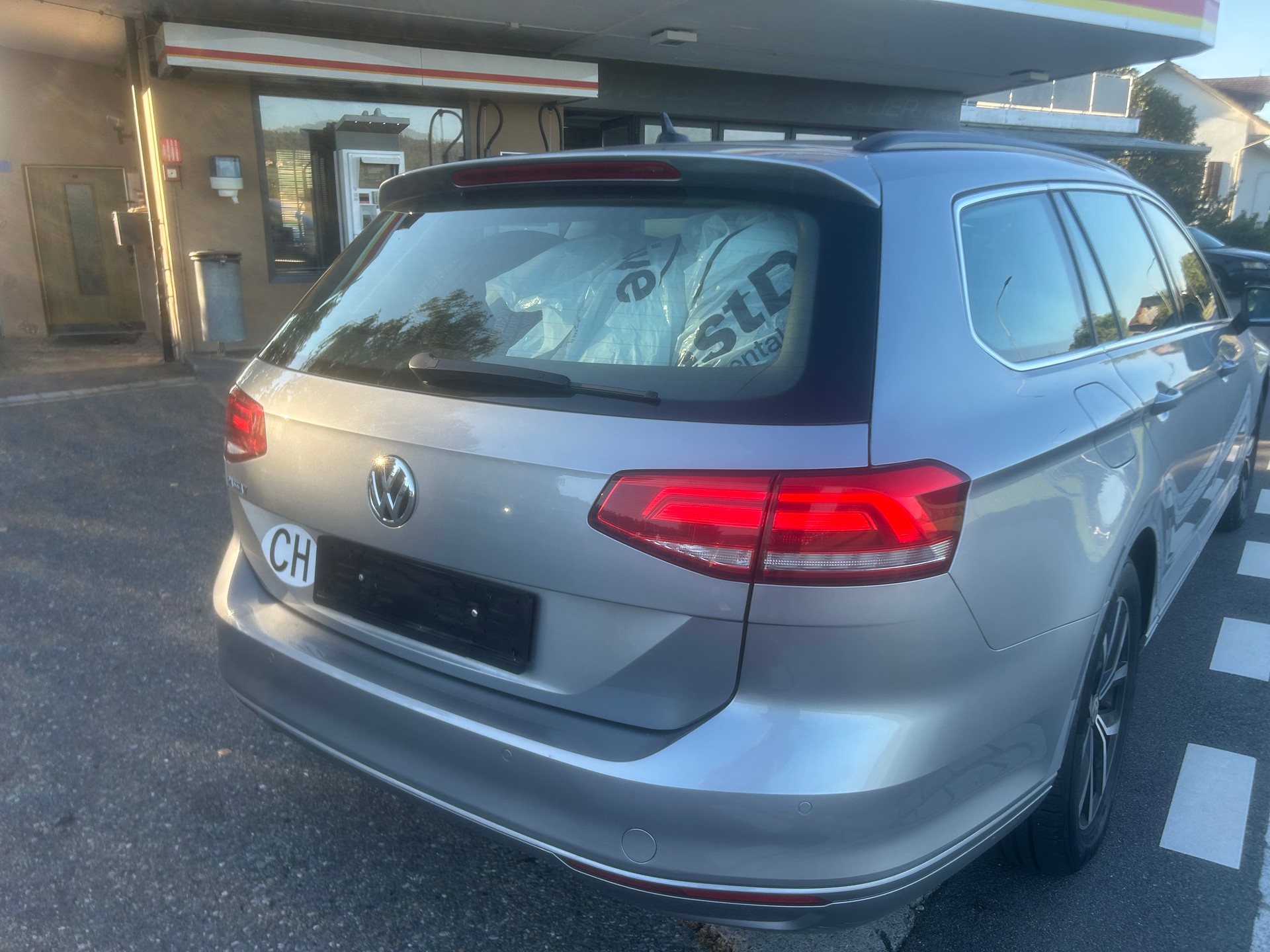 VW Passat Variant 1.5 TSI EVO Comfortline DSG-image-4