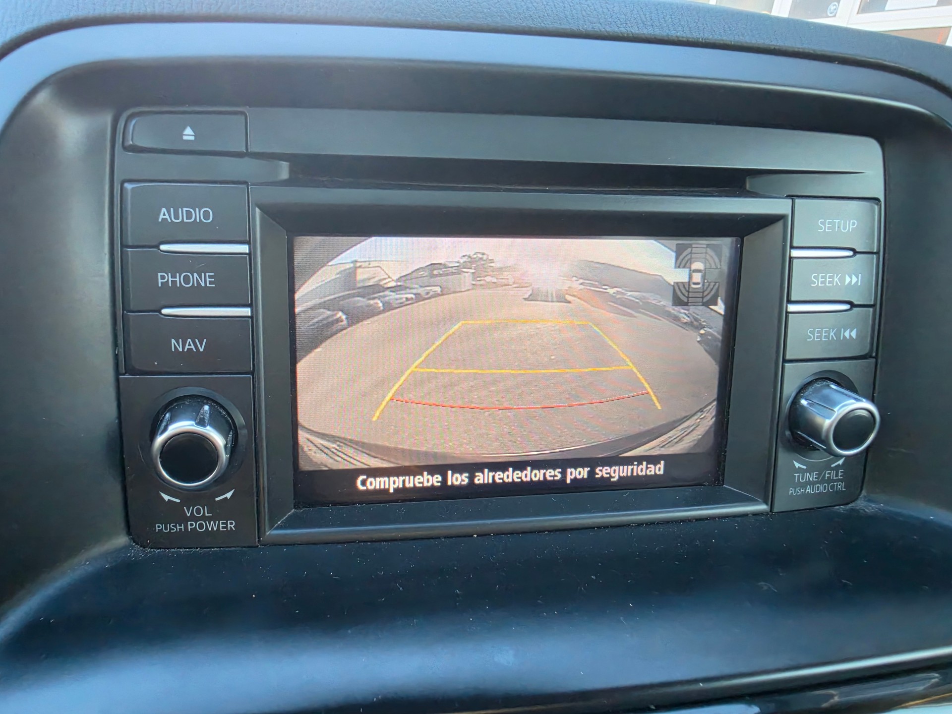 MAZDA CX-5 2.2 D HP Revolution AWD Automatic-image-11