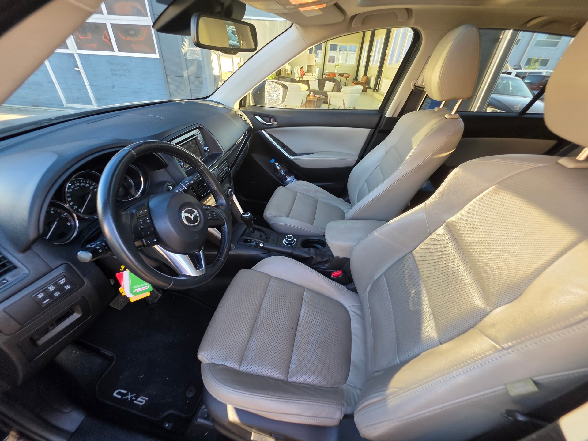 MAZDA CX-5 2.2 D HP Revolution AWD Automatic-image-7