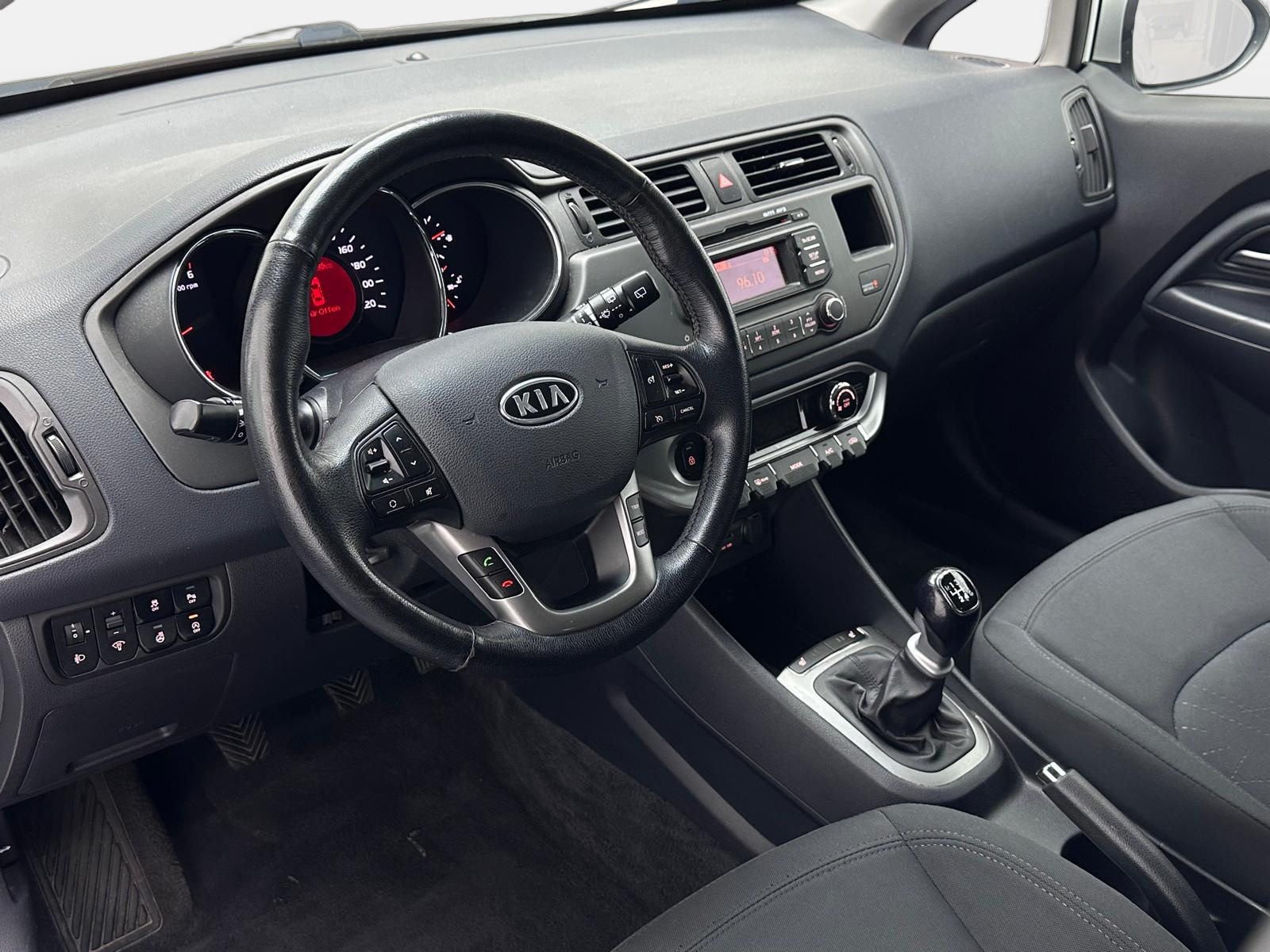 KIA RIO CRDI 1.4 Active 5d-image-6