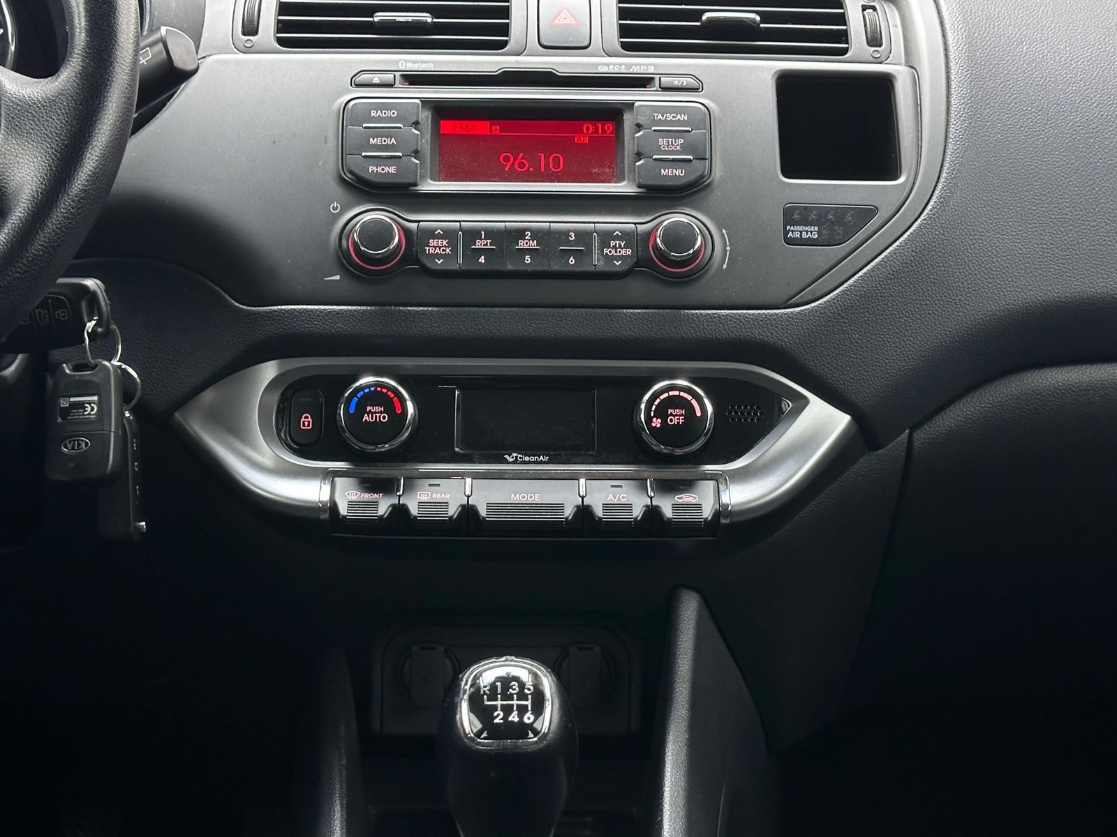 KIA RIO CRDI 1.4 Active 5d-image-17