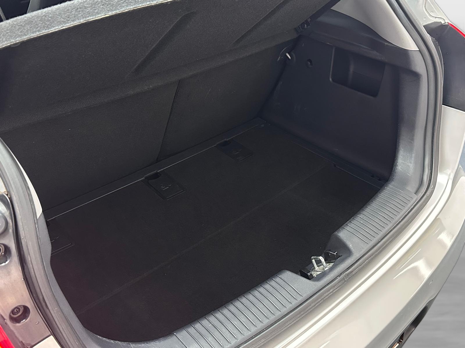 KIA RIO CRDI 1.4 Active 5d-image-12
