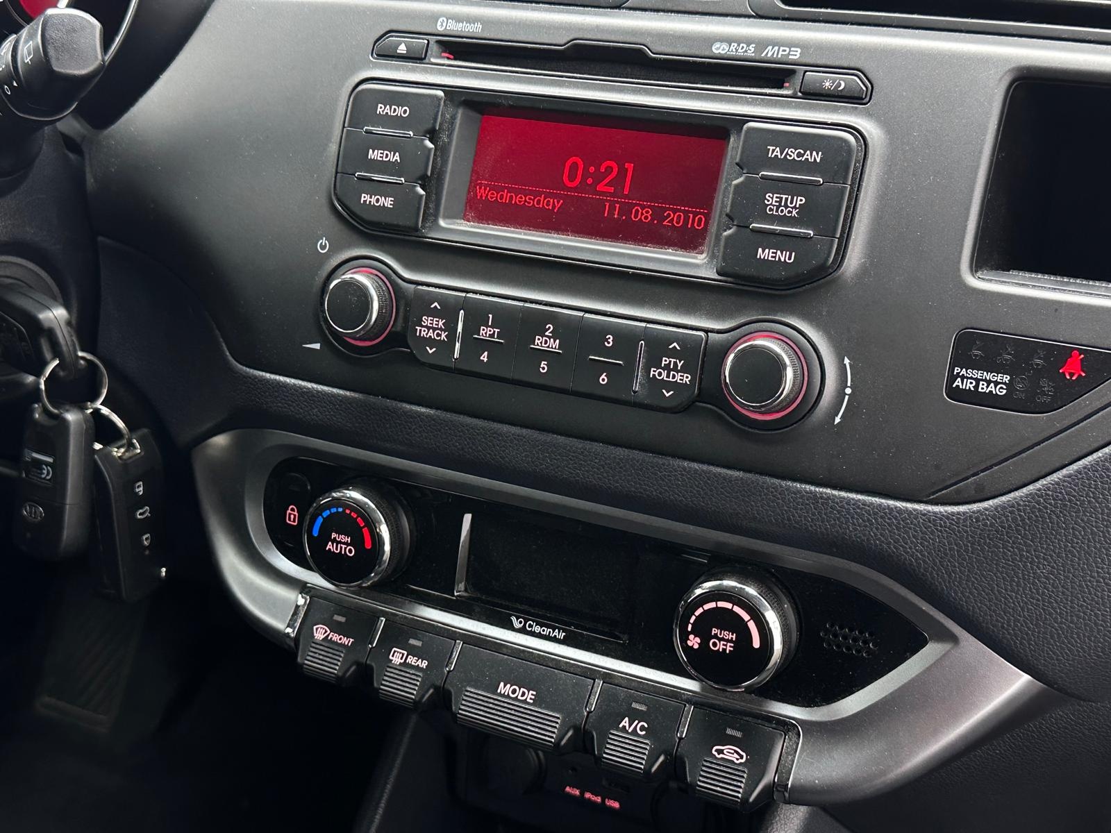 KIA RIO CRDI 1.4 Active 5d-image-18