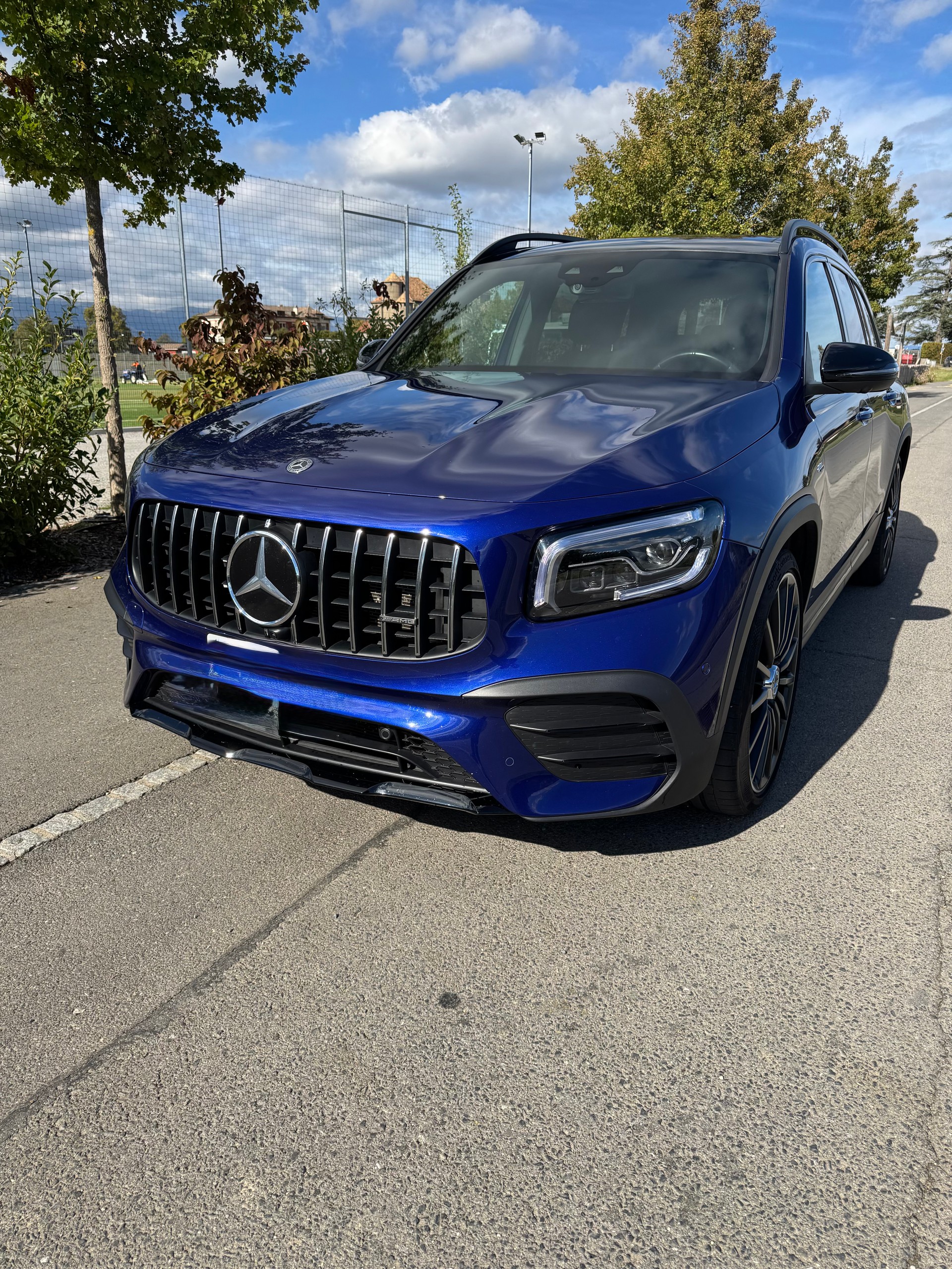 MERCEDES-BENZ GLB 35 AMG 4matic-image-0