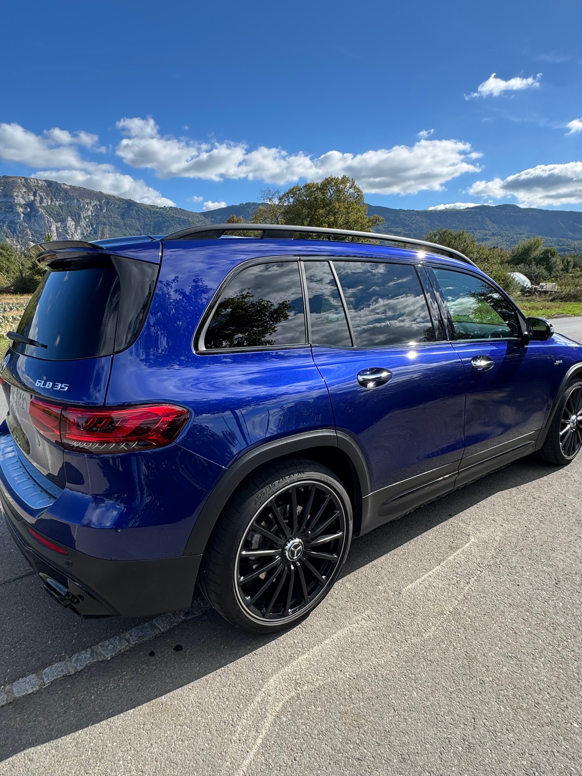 MERCEDES-BENZ GLB 35 AMG 4matic-image-1