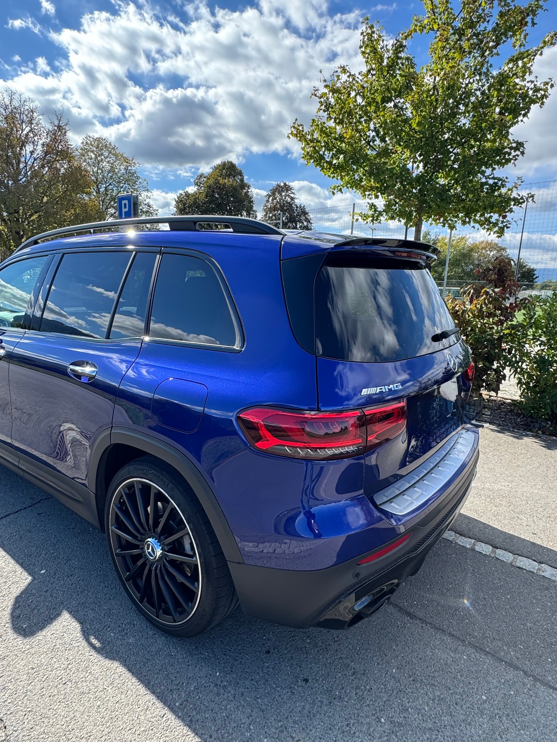 MERCEDES-BENZ GLB 35 AMG 4matic-image-3