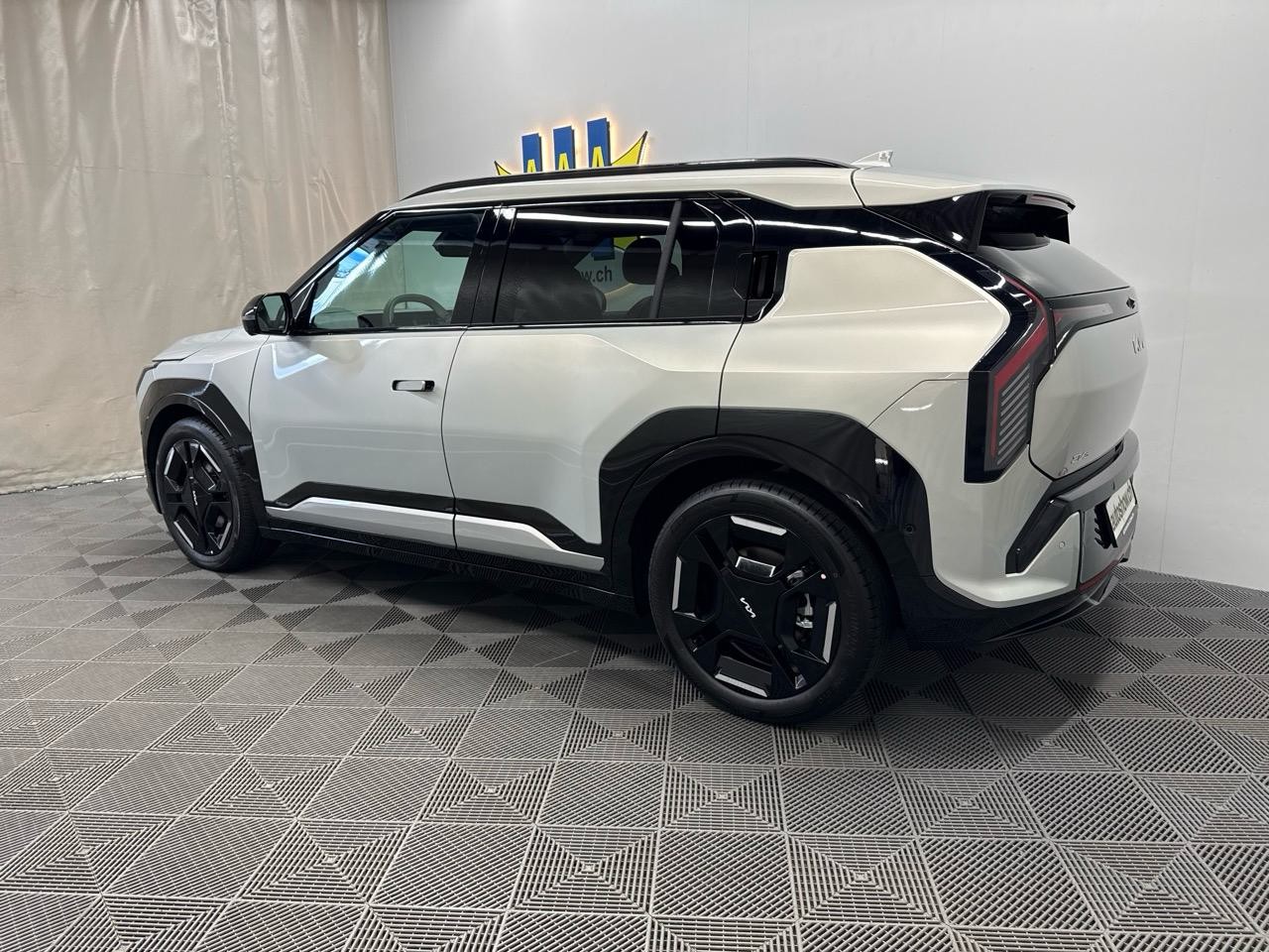 KIA EV3 81,4 kWh GT-Line Long Range-image-1