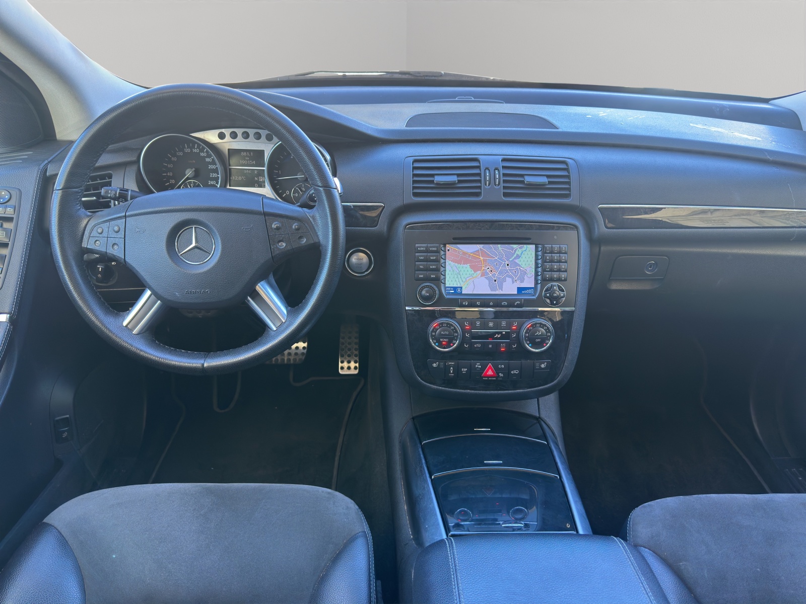 MERCEDES-BENZ R 350 (320) CDI L 4Matic 7G-Tronic-image-9