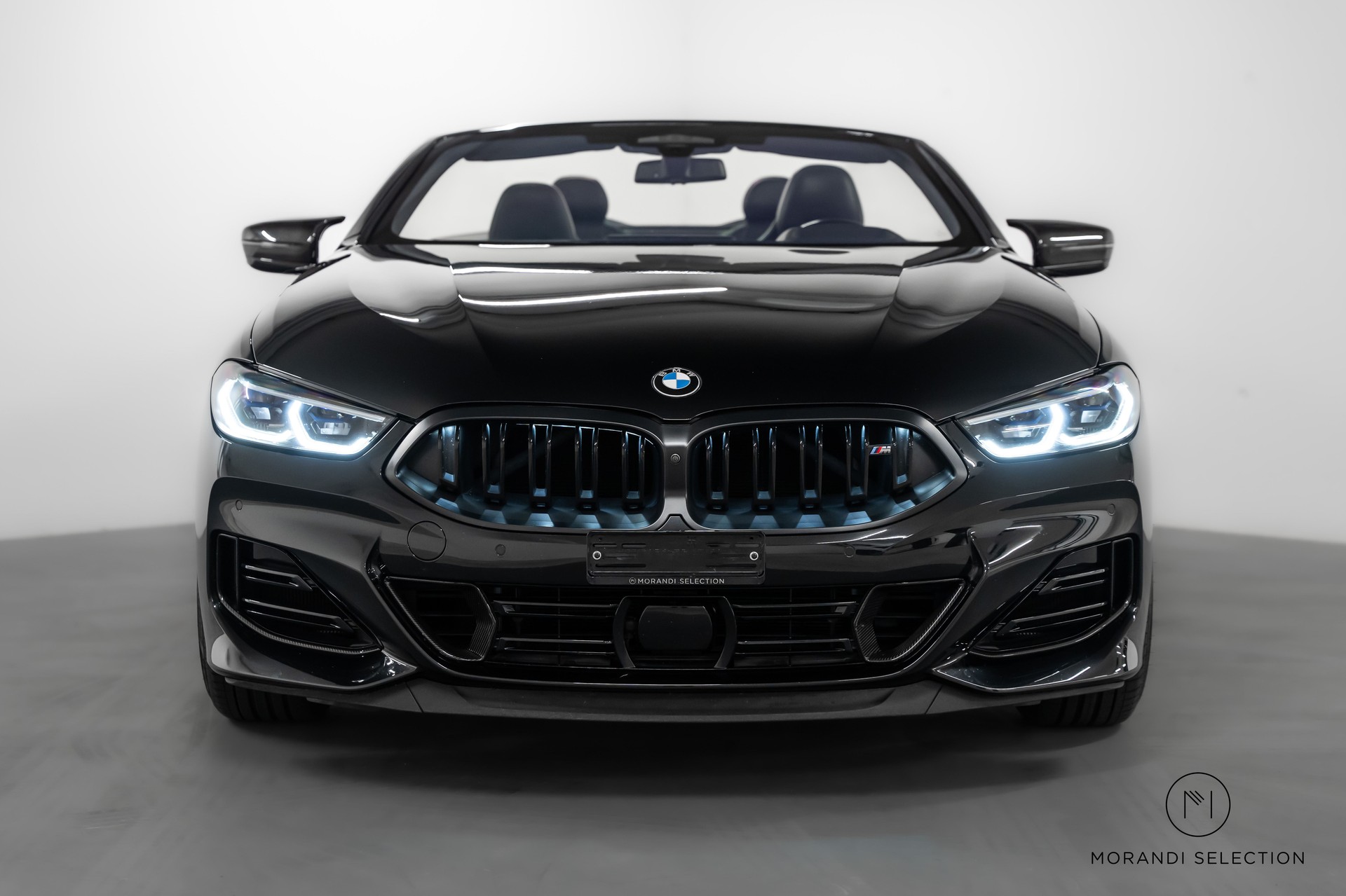 BMW M850i xDrive Cabriolet-image-7