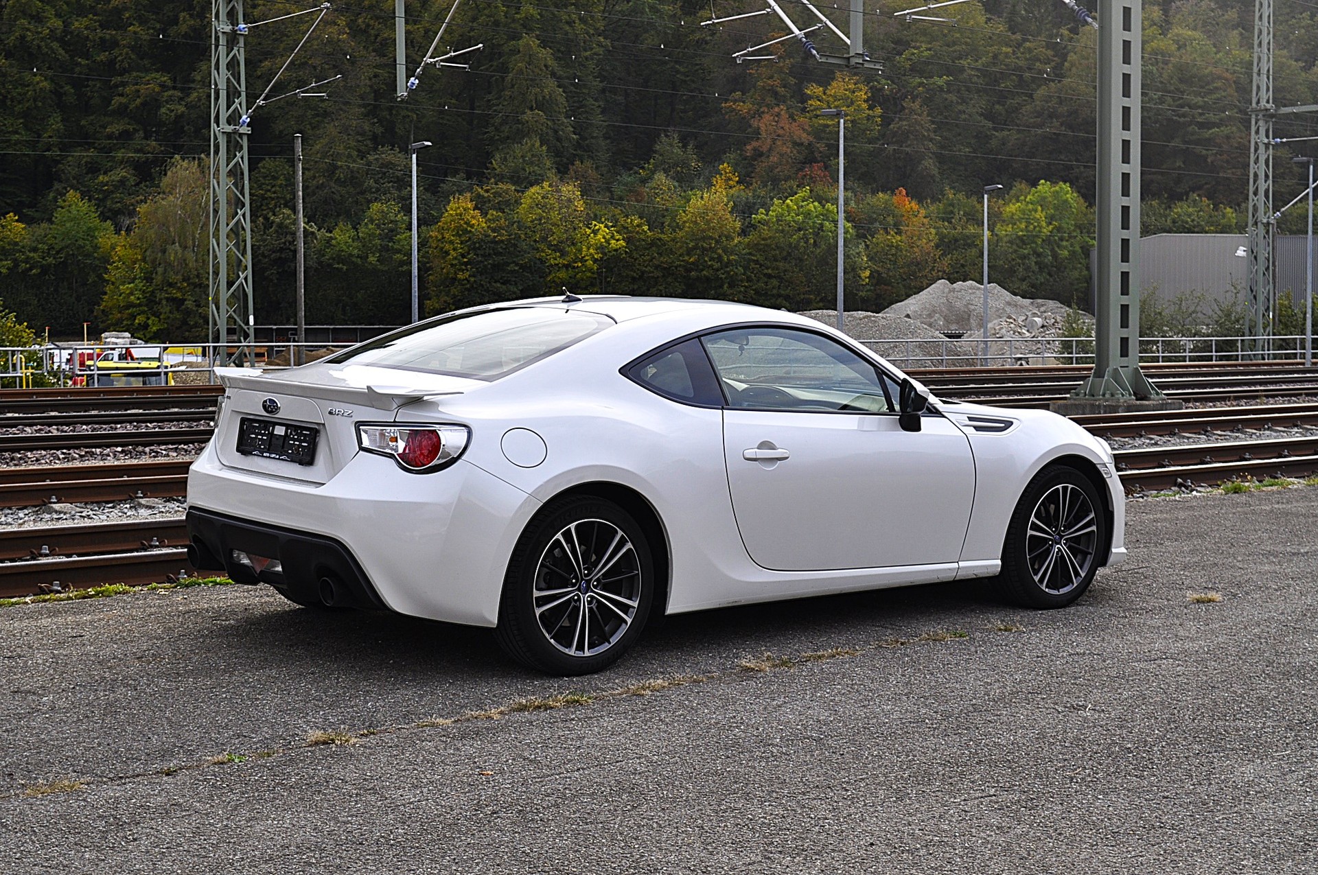 SUBARU BRZ 2.0R-image-5
