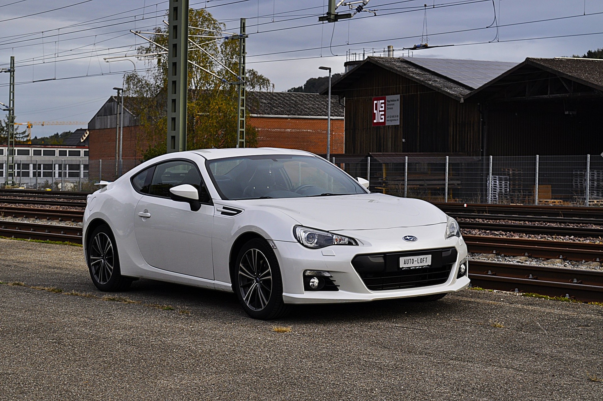 SUBARU BRZ 2.0R-image-1