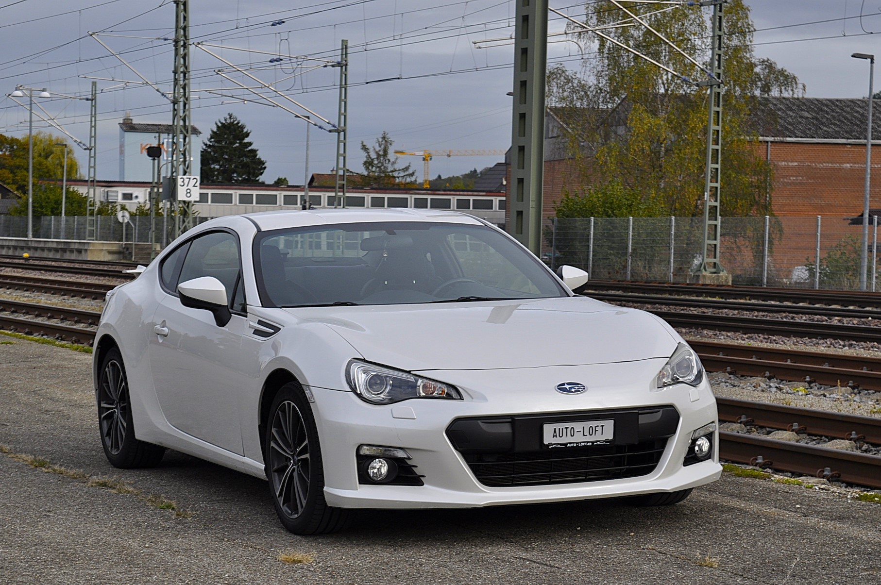 SUBARU BRZ 2.0R-image-3