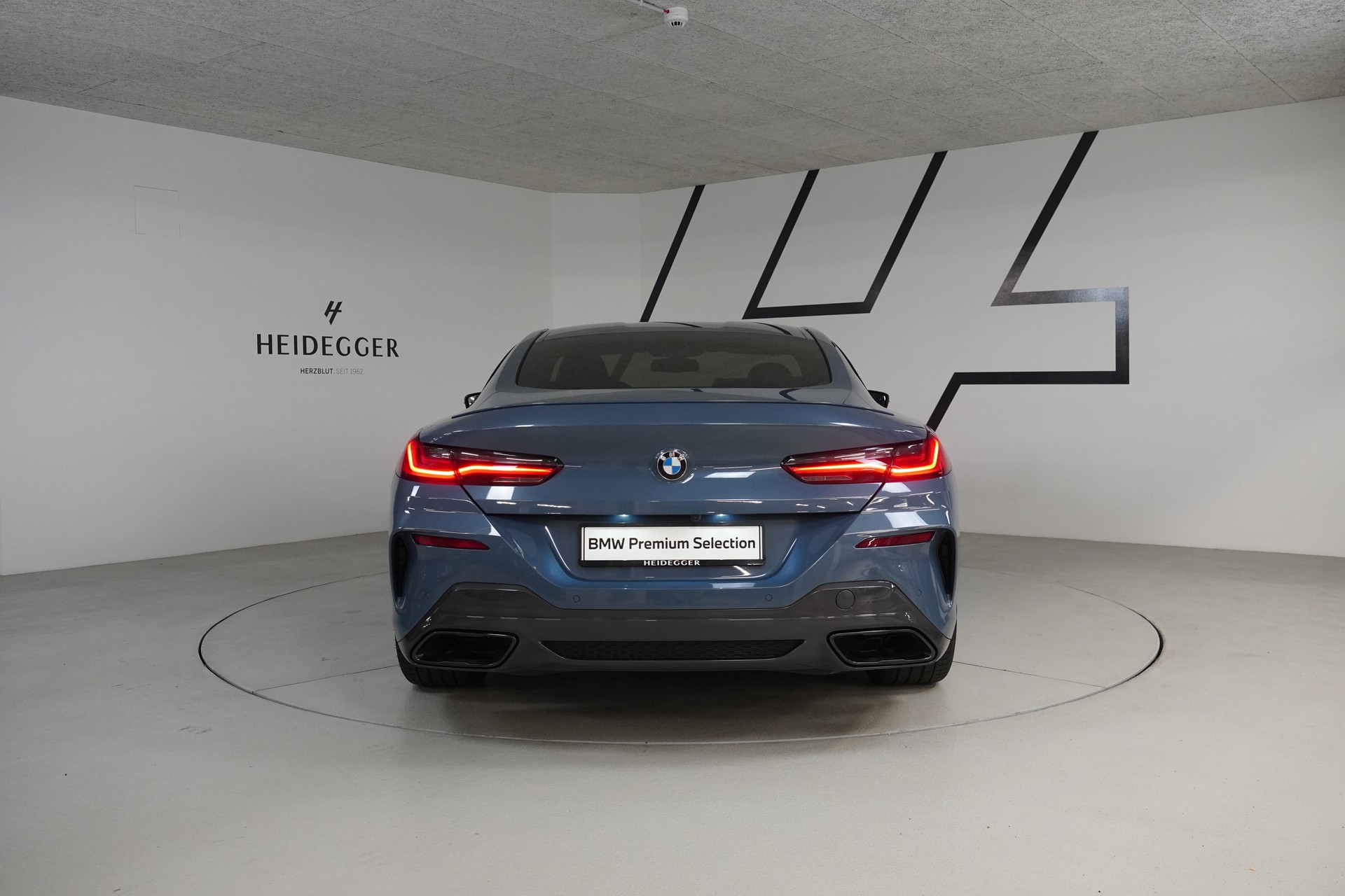 BMW M850i xDrive First Edition Steptronic-image-5