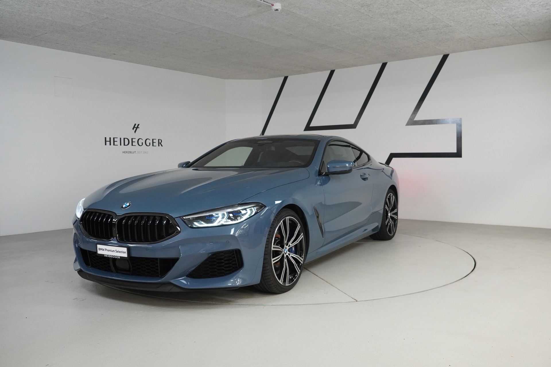 BMW M850i xDrive First Edition Steptronic-image-0