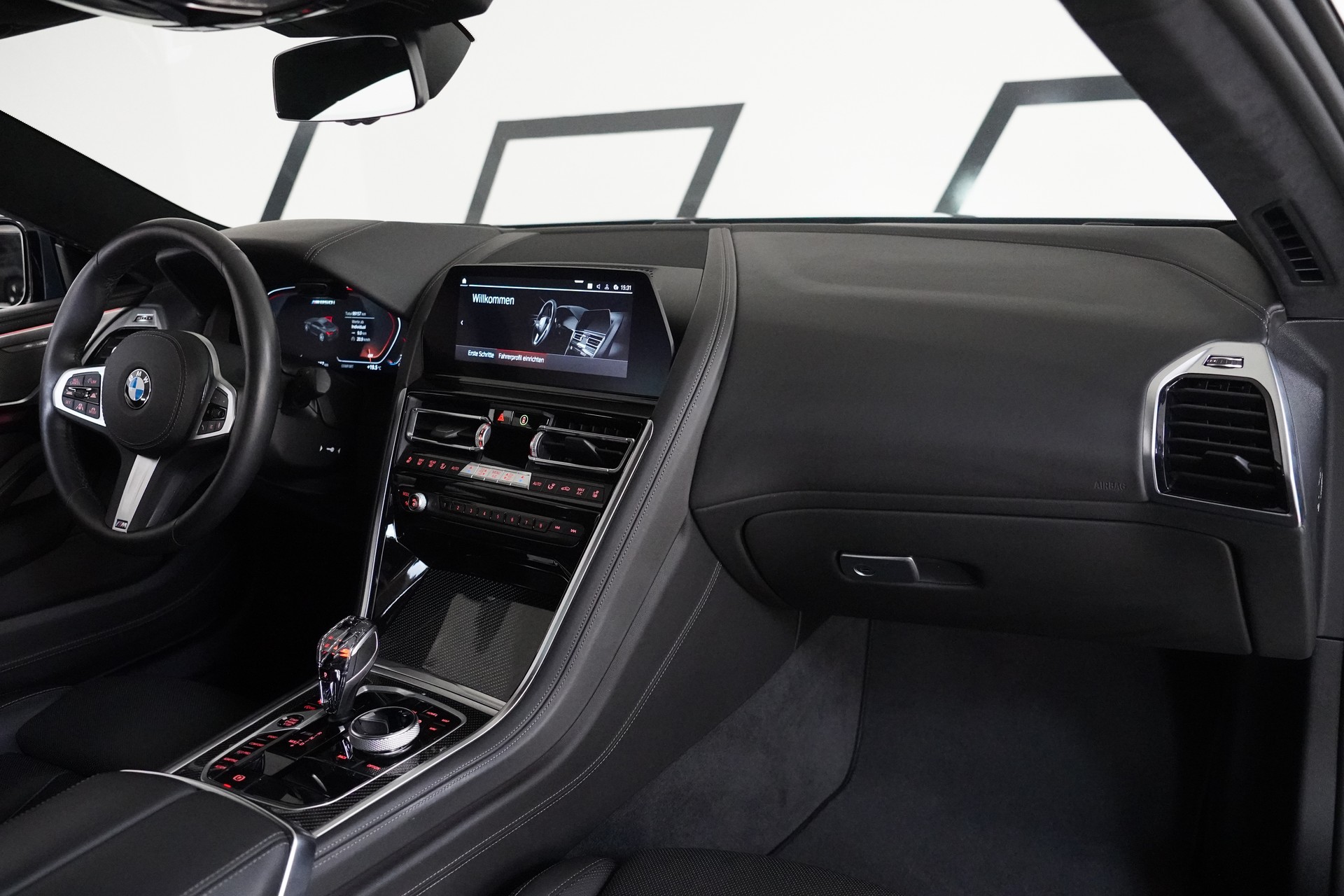 BMW M850i xDrive First Edition Steptronic-image-16
